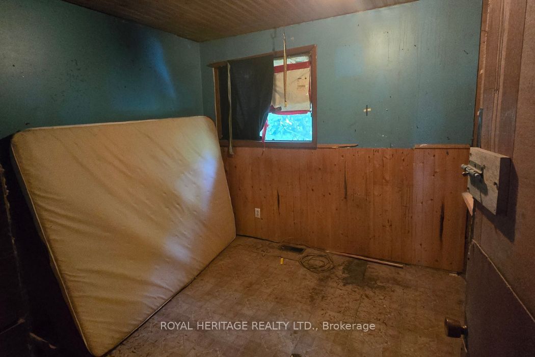 1590 Elm Tree Road Property Photo 11