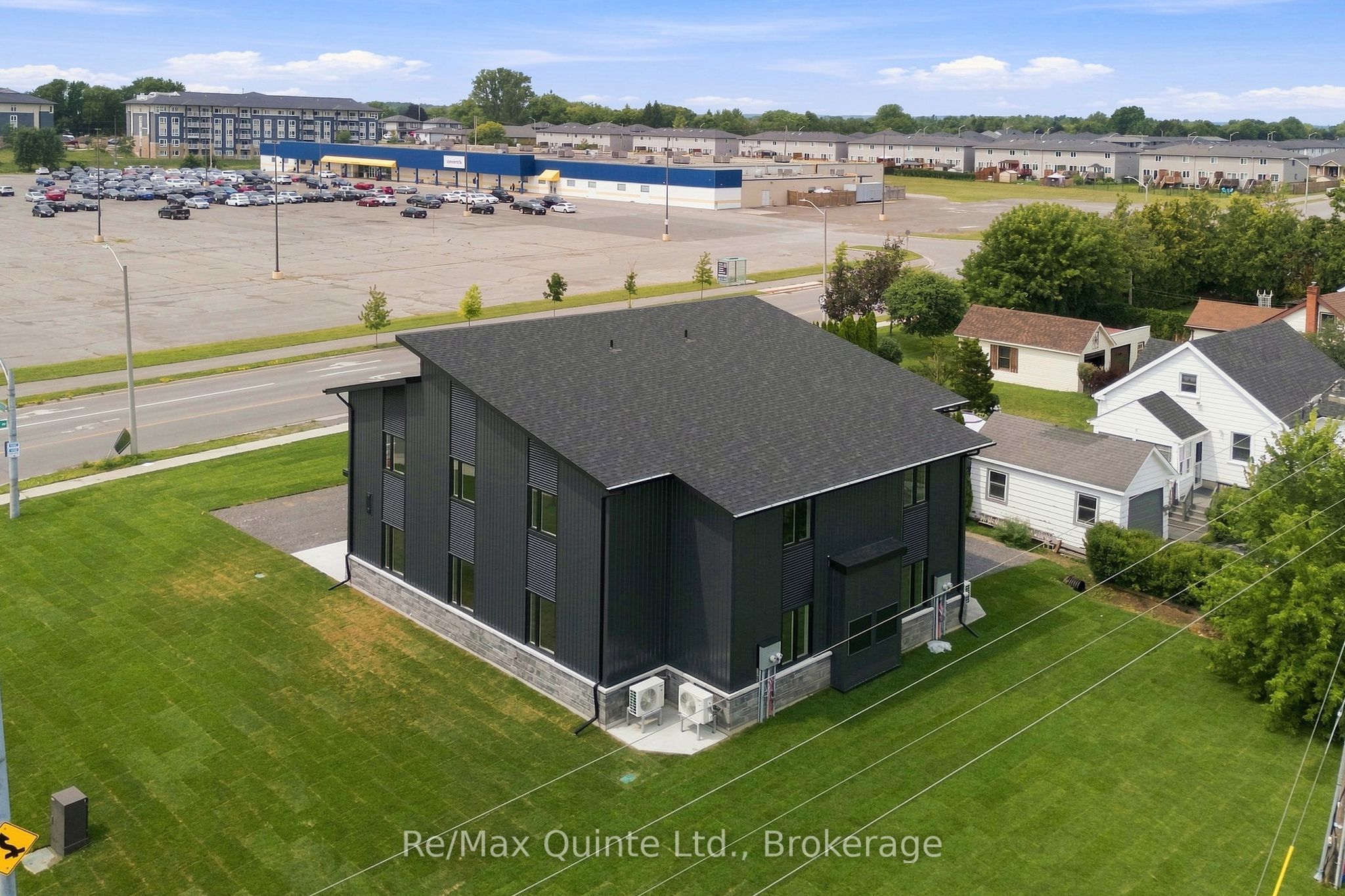5 Sienna Avenue B Property Photo 4