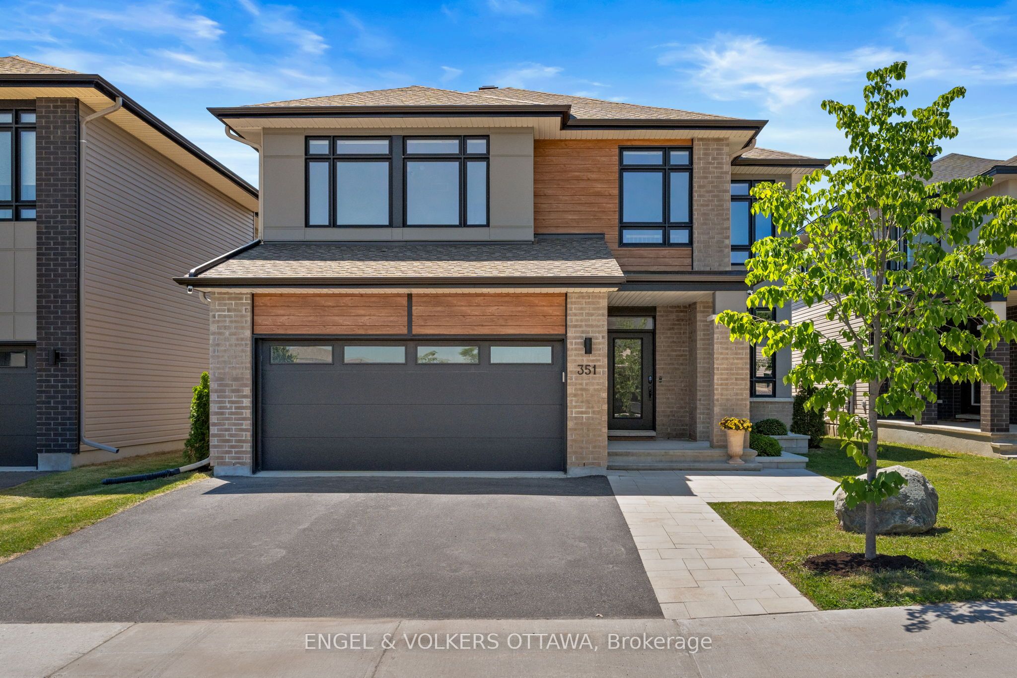351 Shuttleworth Drive Property Photo 2