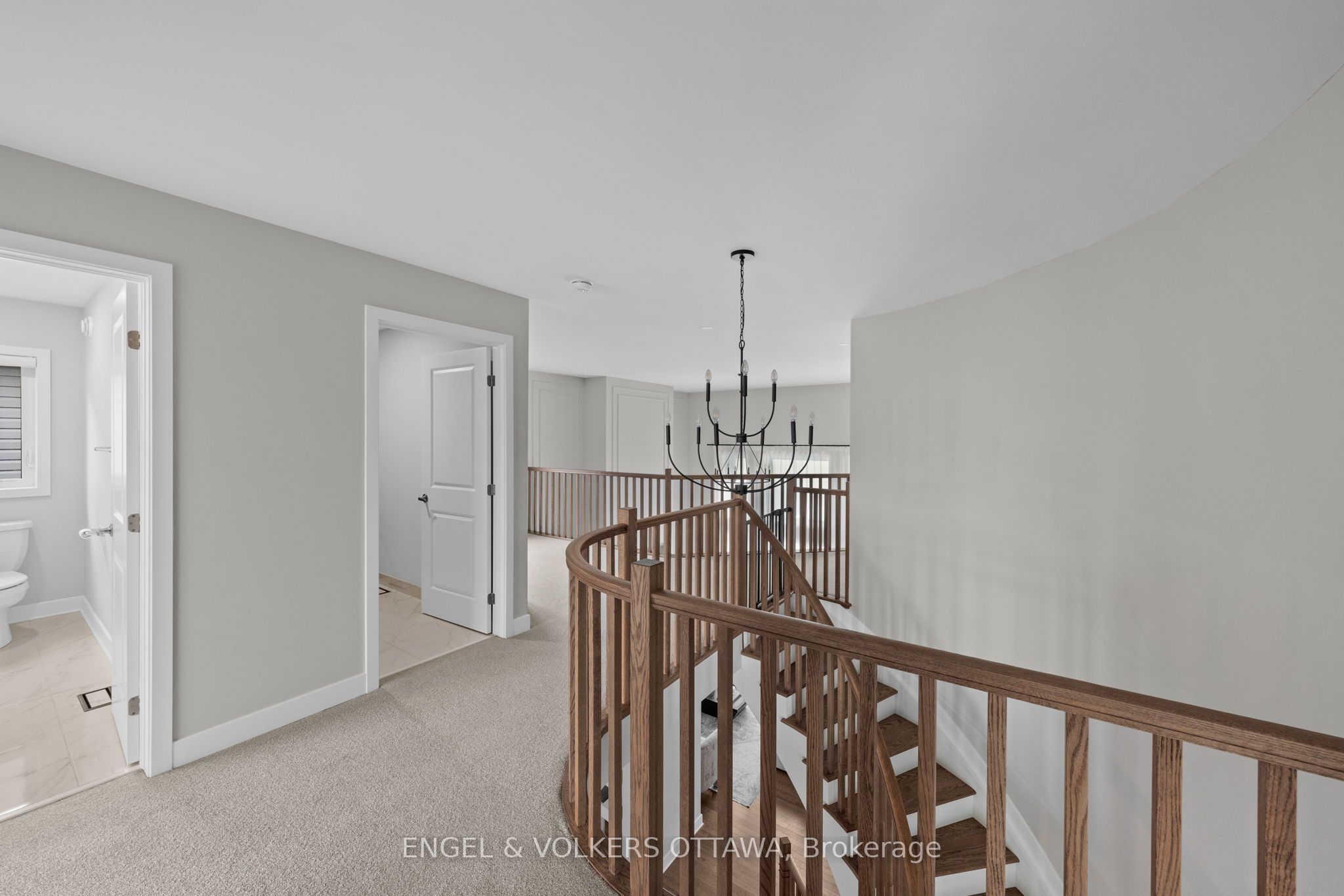 351 Shuttleworth Drive Property Photo 22