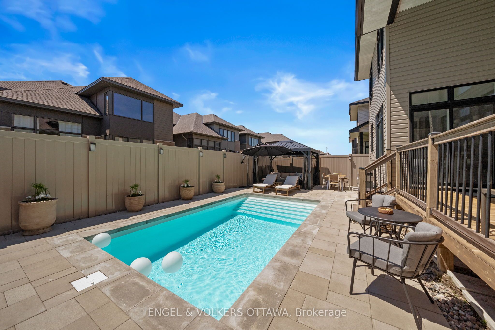 351 Shuttleworth Drive Property Photo 43