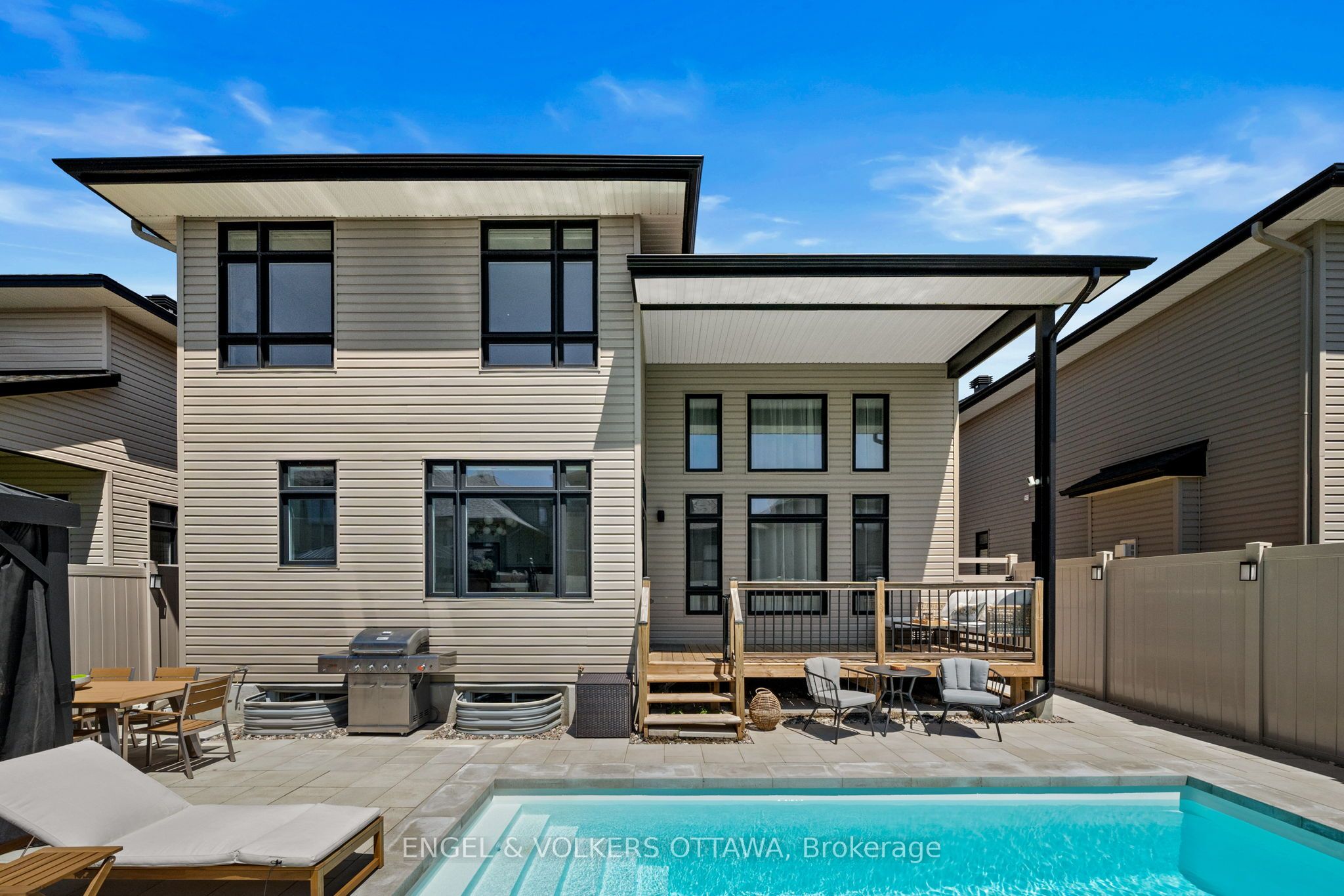 351 Shuttleworth Drive Property Photo 46