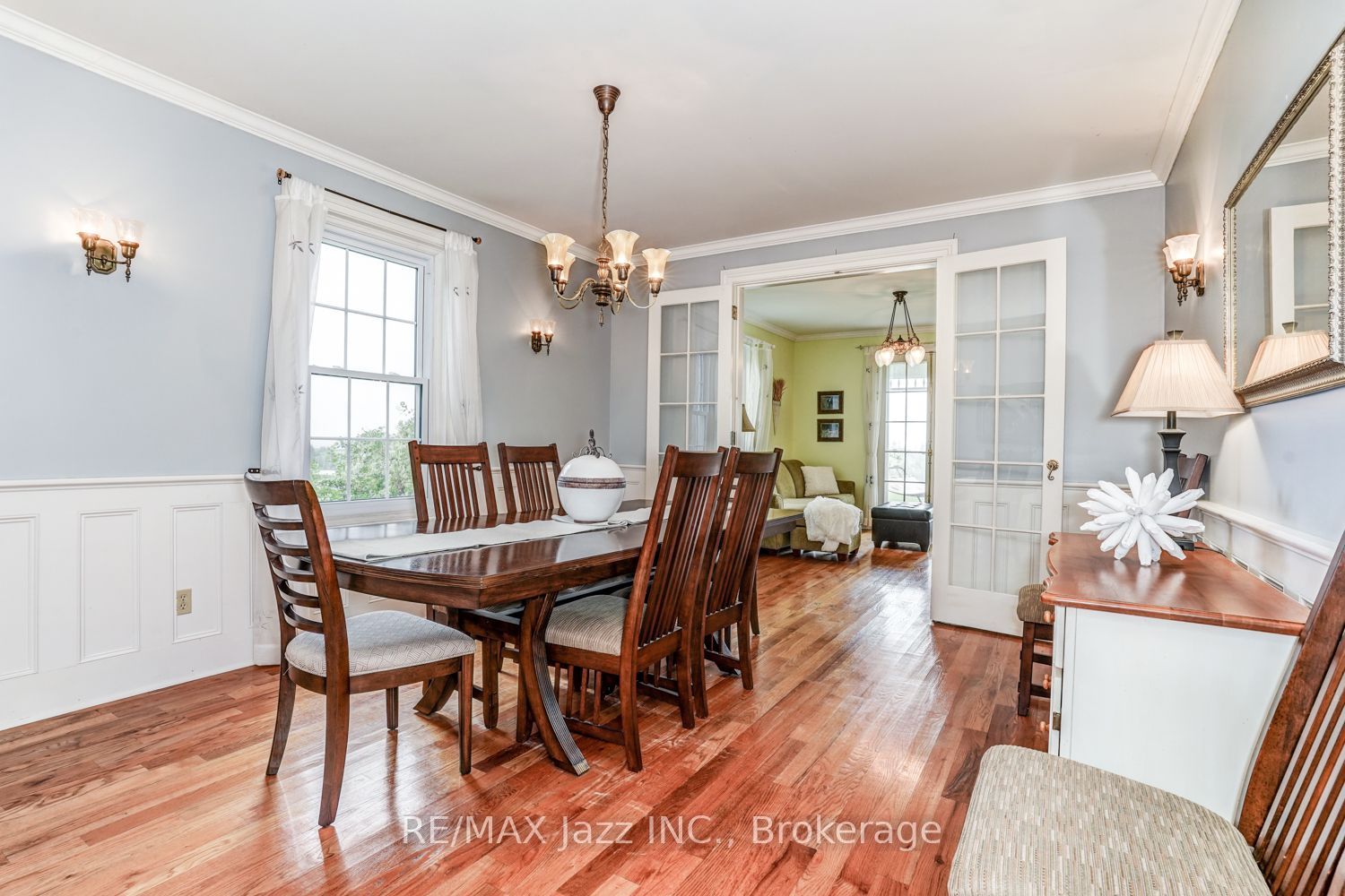 6300 6th Line Property Photo 13