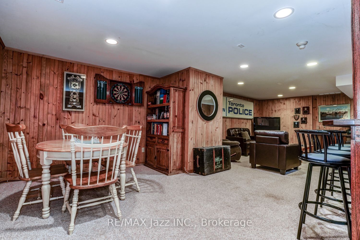 6300 6th Line Property Photo 27