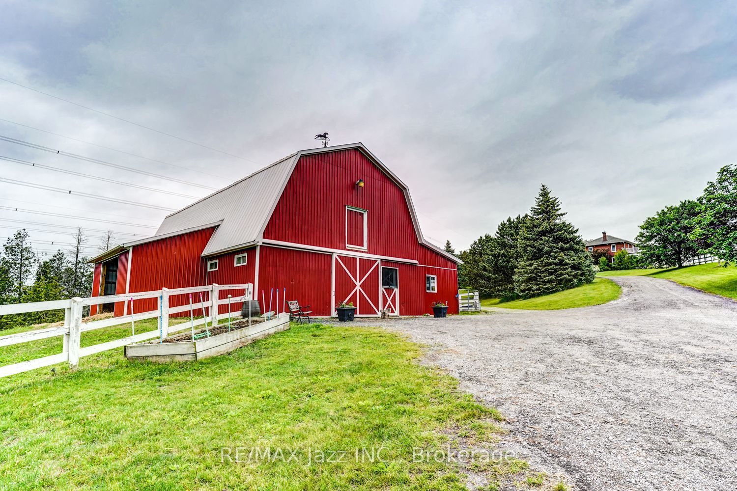 6300 6th Line Property Photo 30