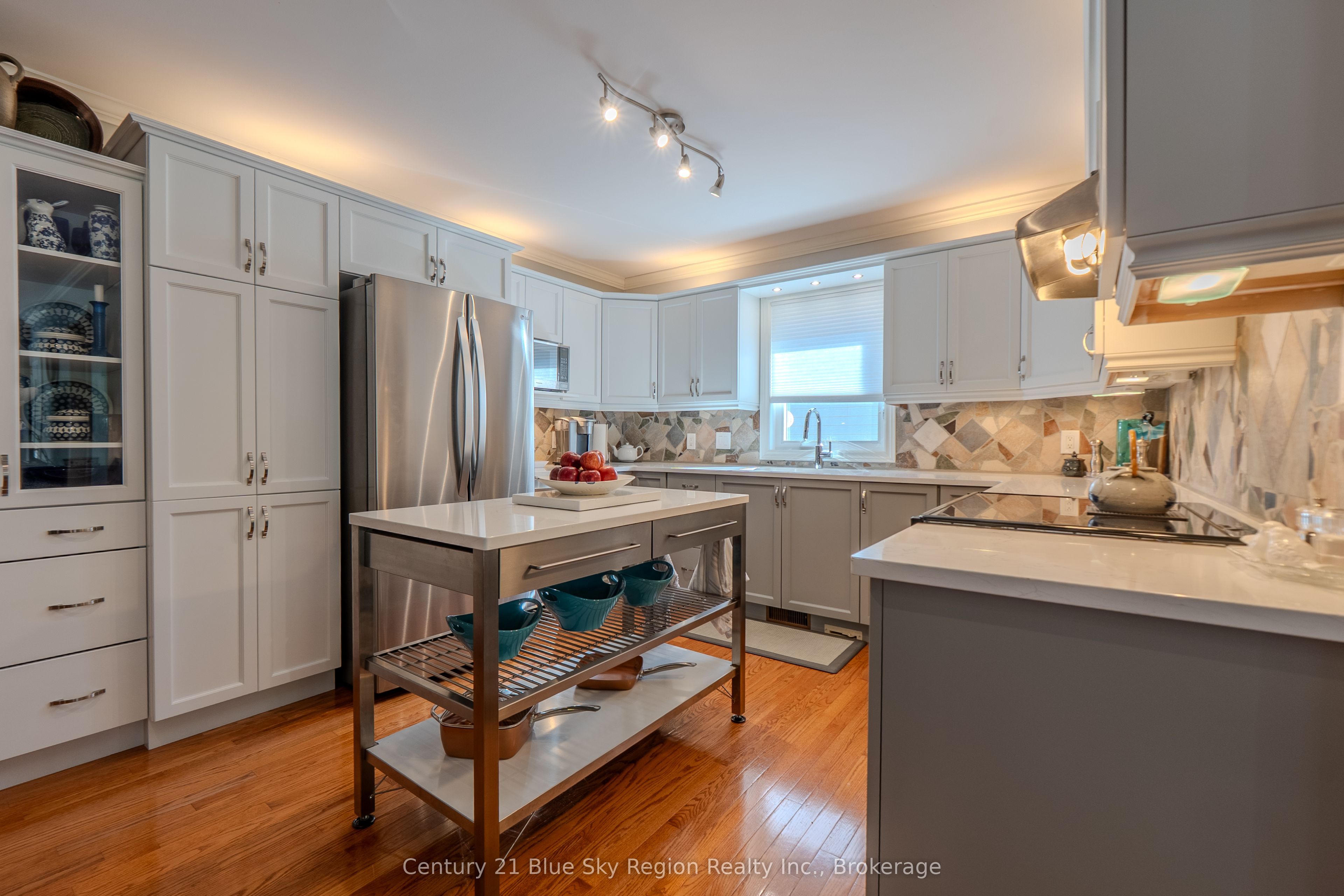 33 Golf Course Road Property Photo 6