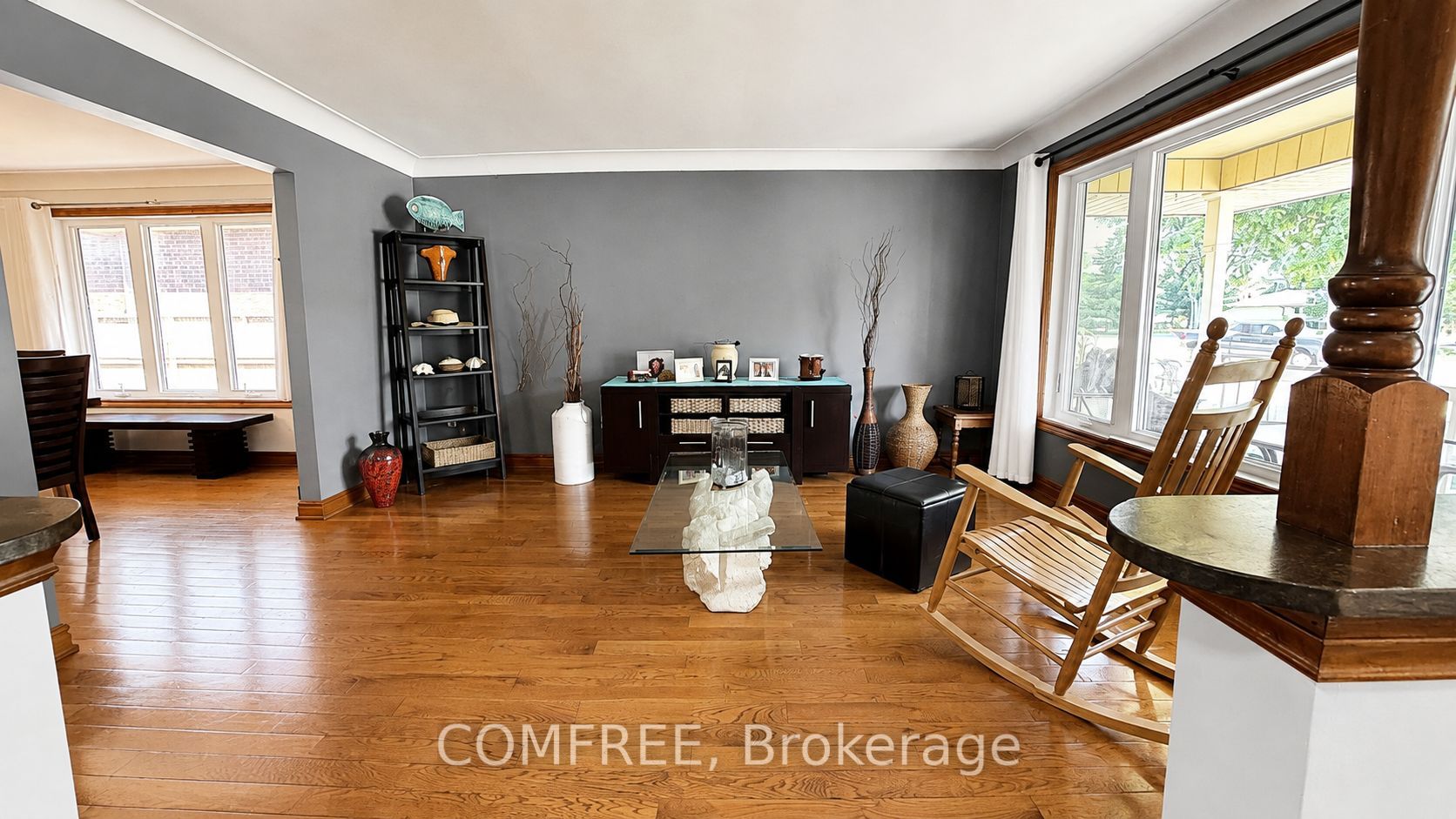 6310 Matchette Road Property Photo 3
