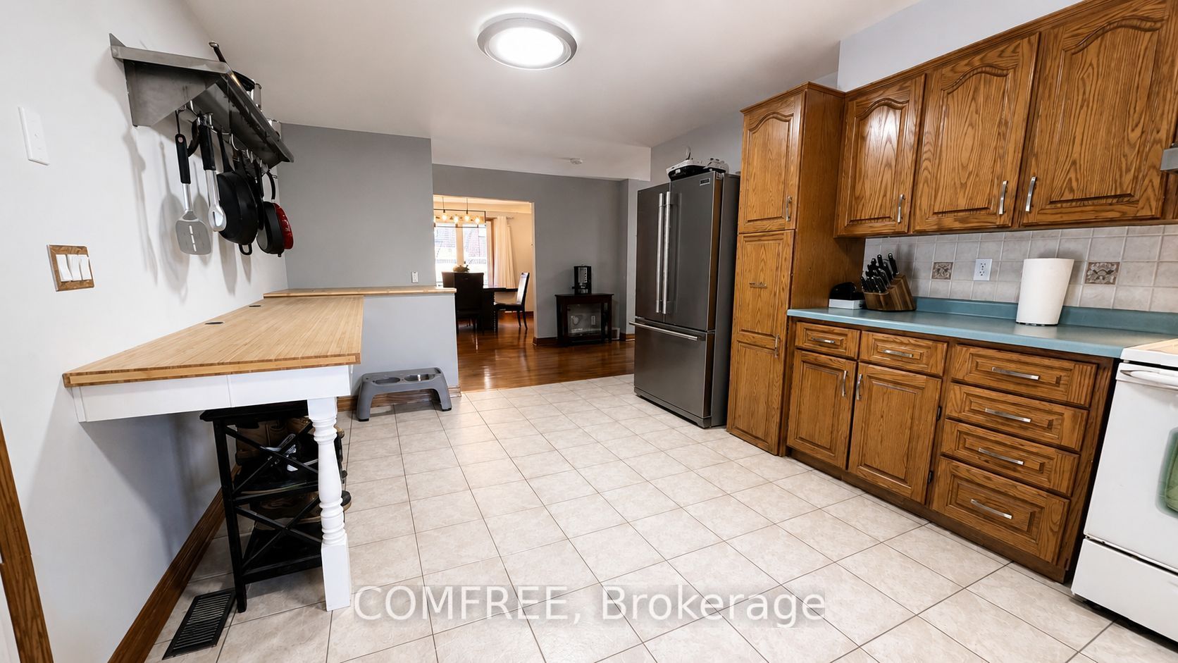 6310 Matchette Road Property Photo 8