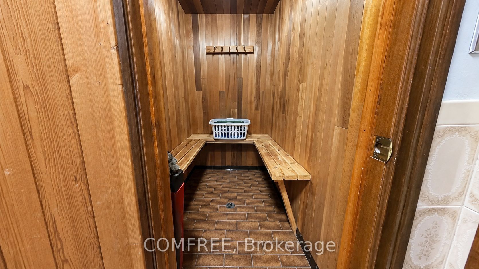 6310 Matchette Road Property Photo 13