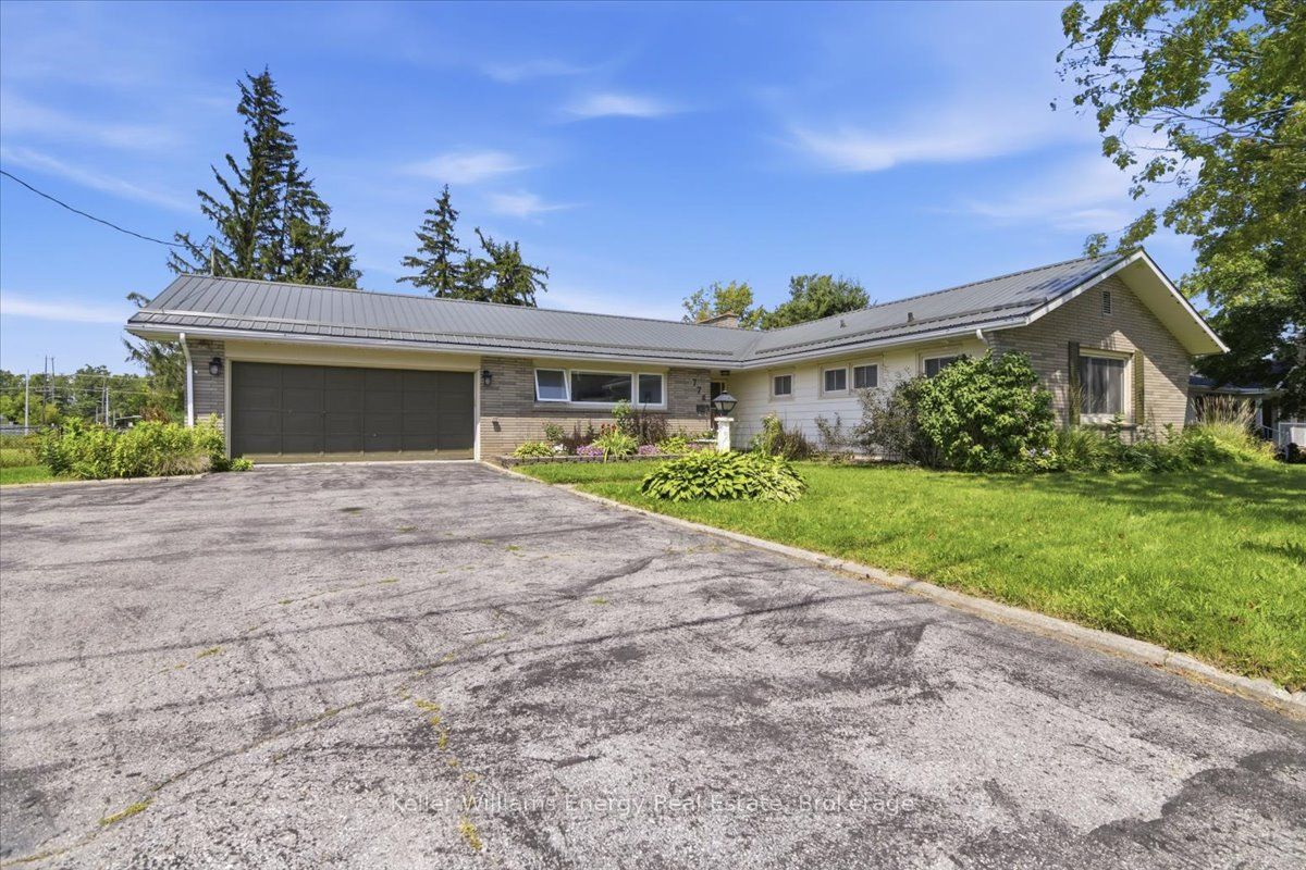 778 Hewitt Drive Property Photo 1