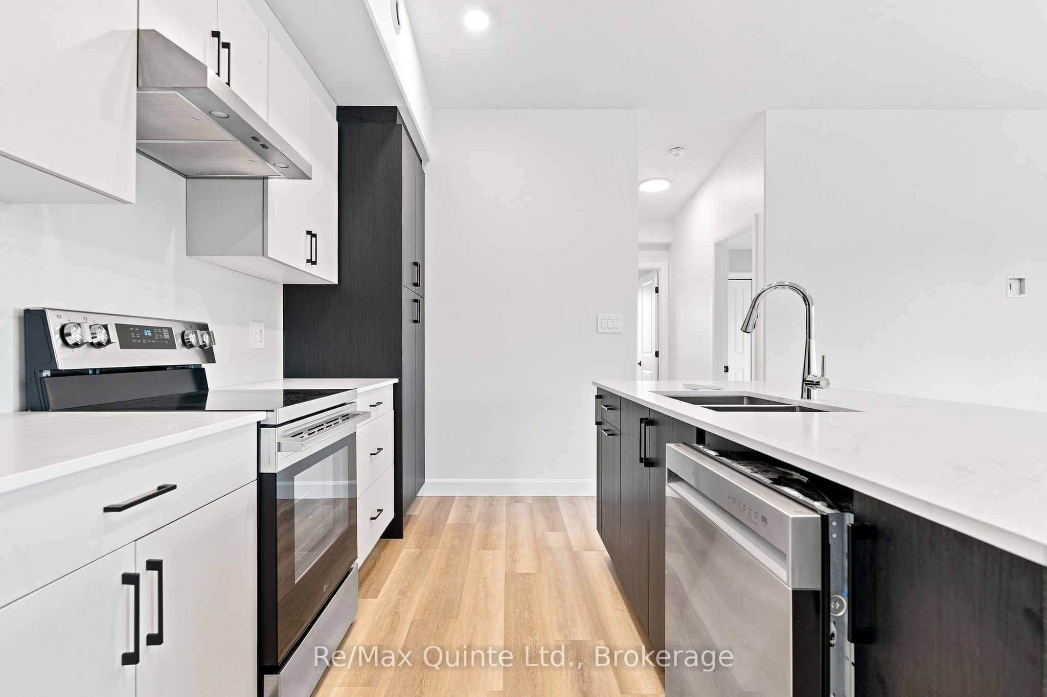 5 Sienna Avenue C Property Photo 16