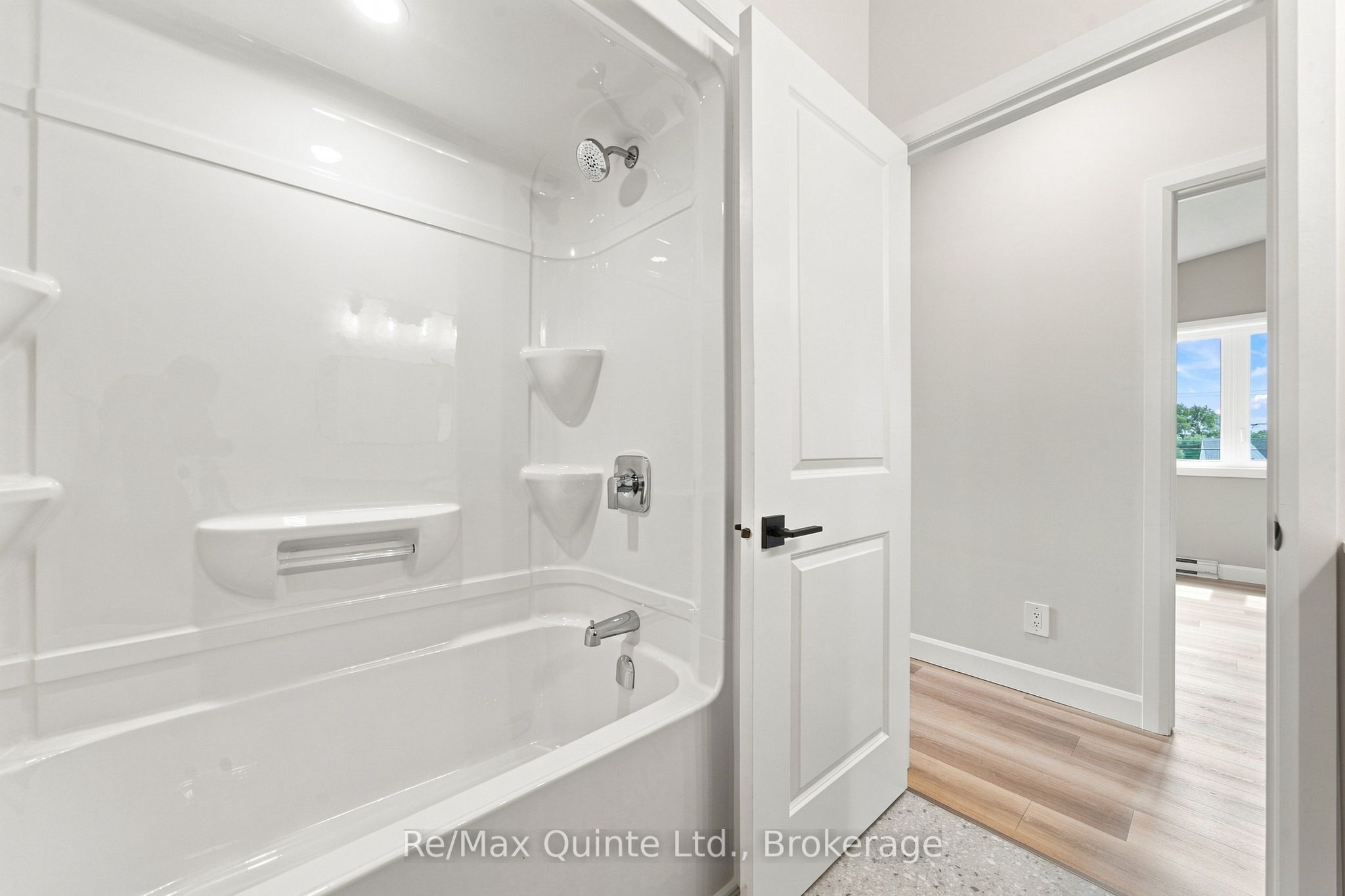 5 Sienna Avenue C Property Photo 21