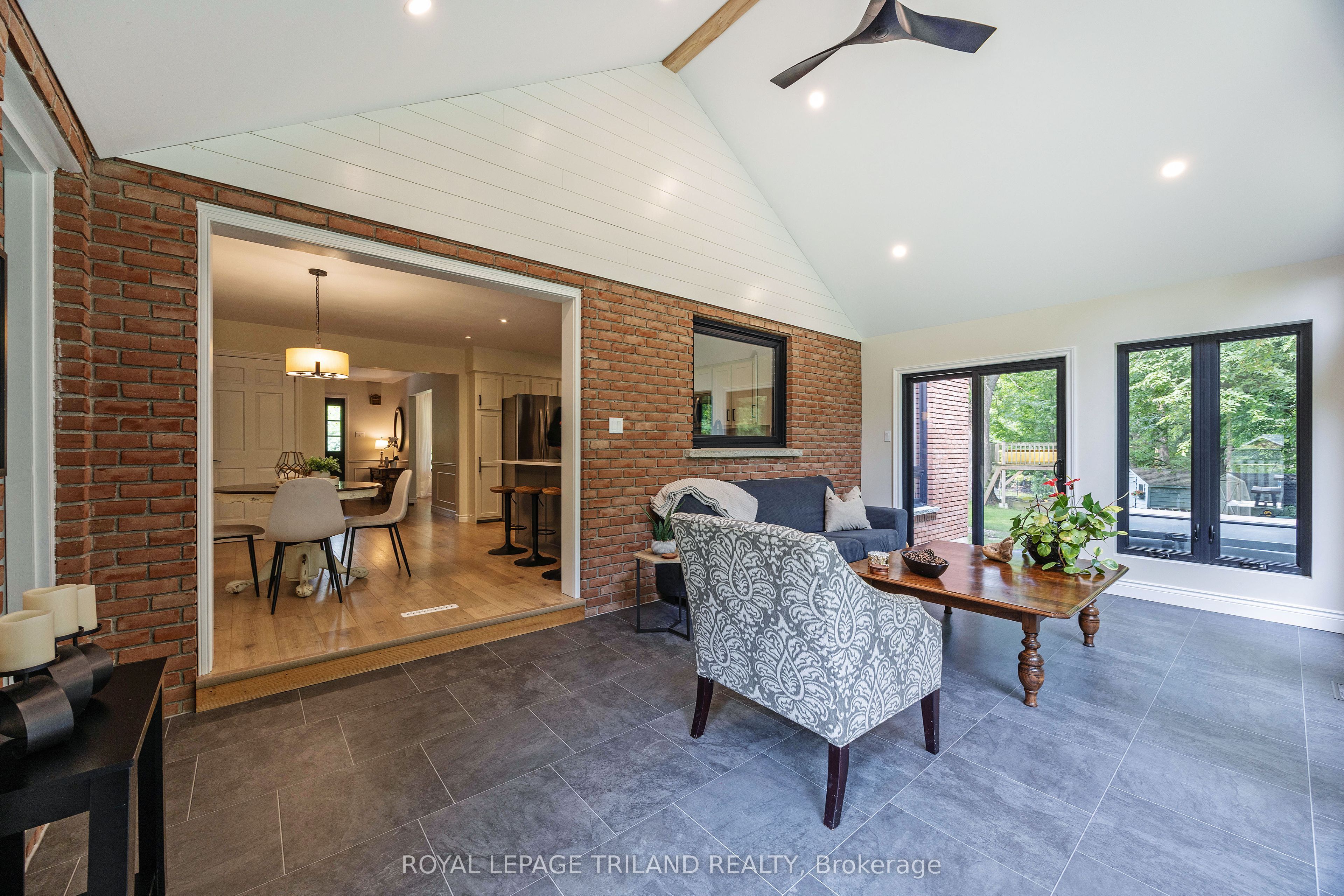 20 Woodhaven Court Property Photo 20