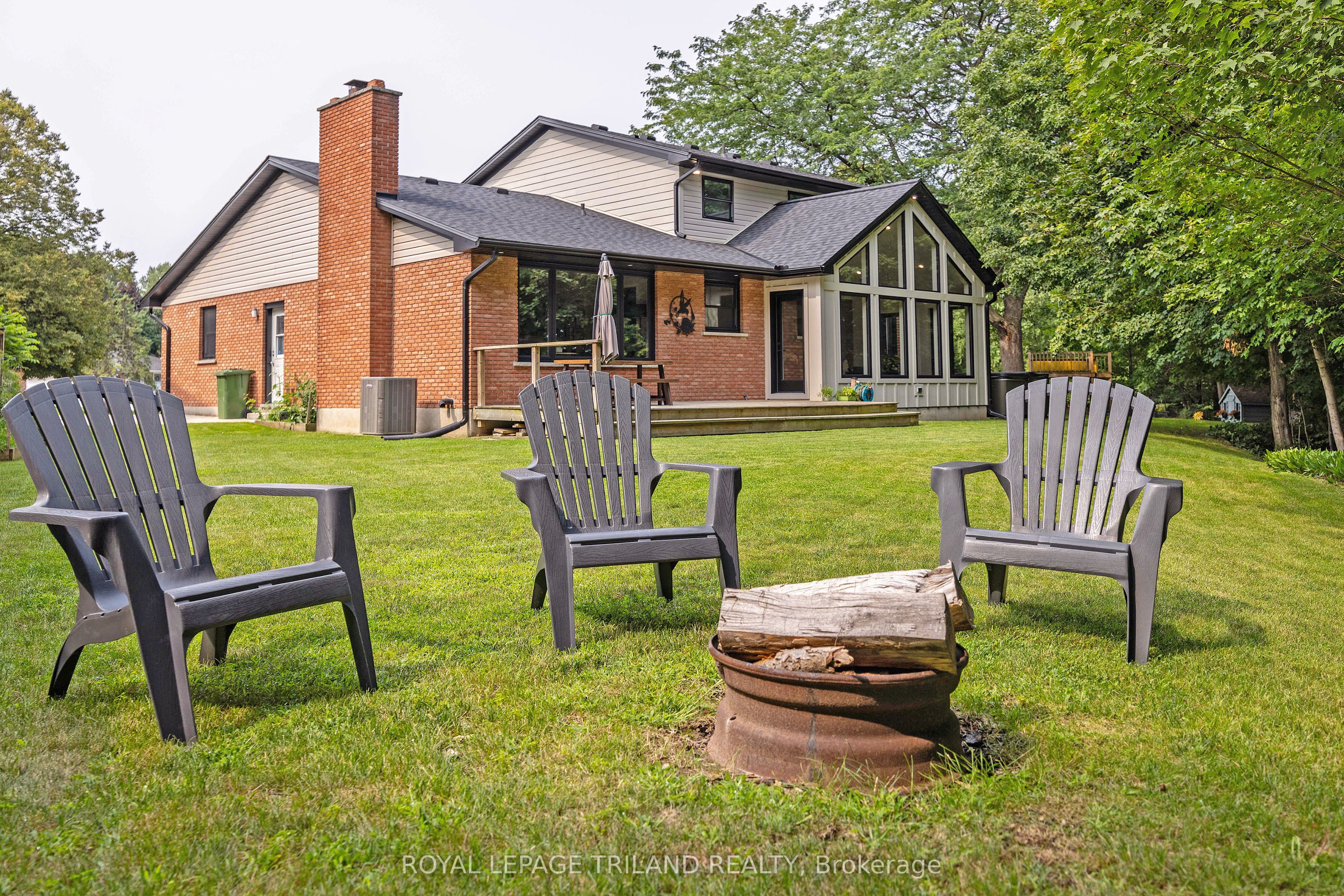 20 Woodhaven Court Property Photo 45