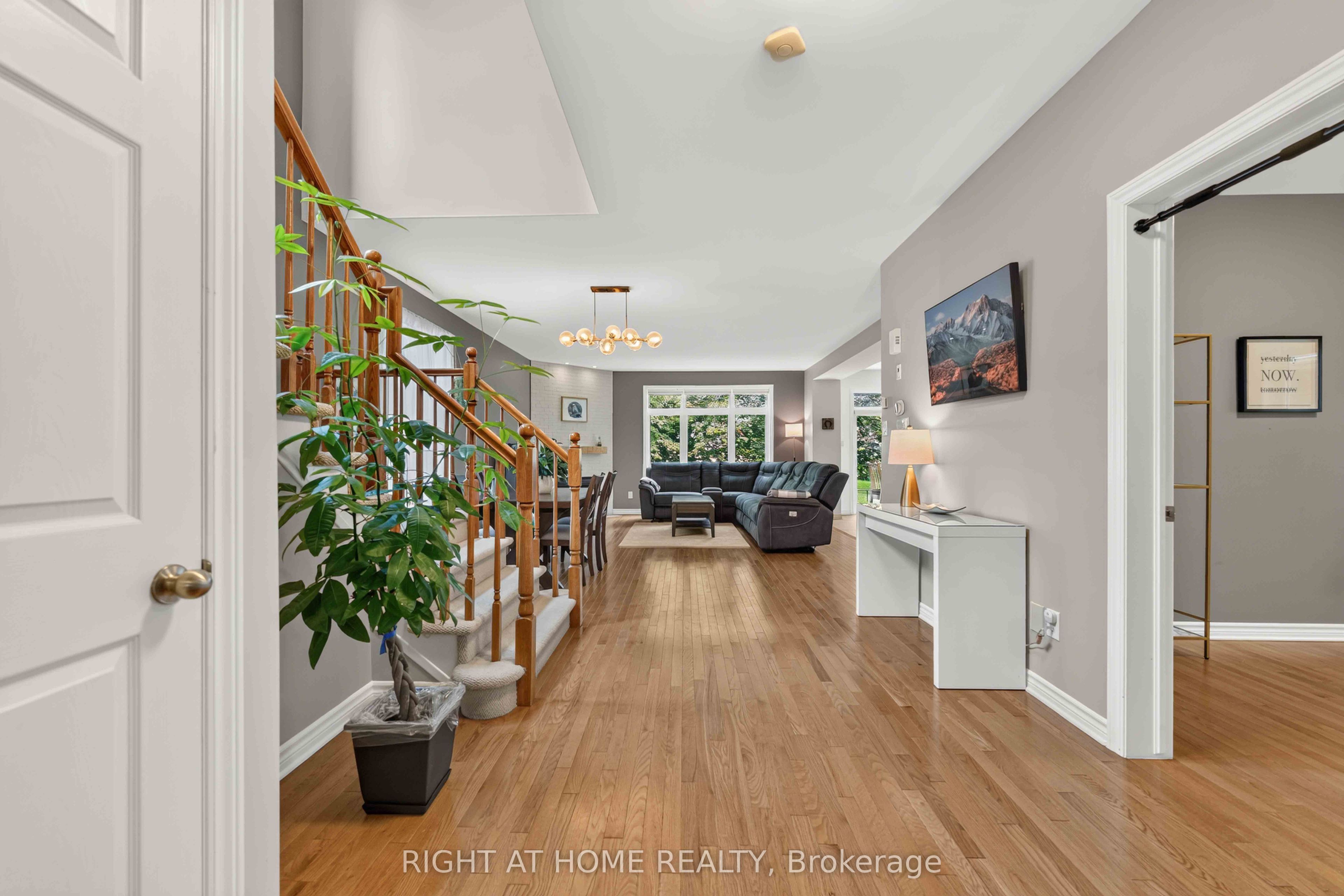 168 Steeple Chase Drive Property Photo 3