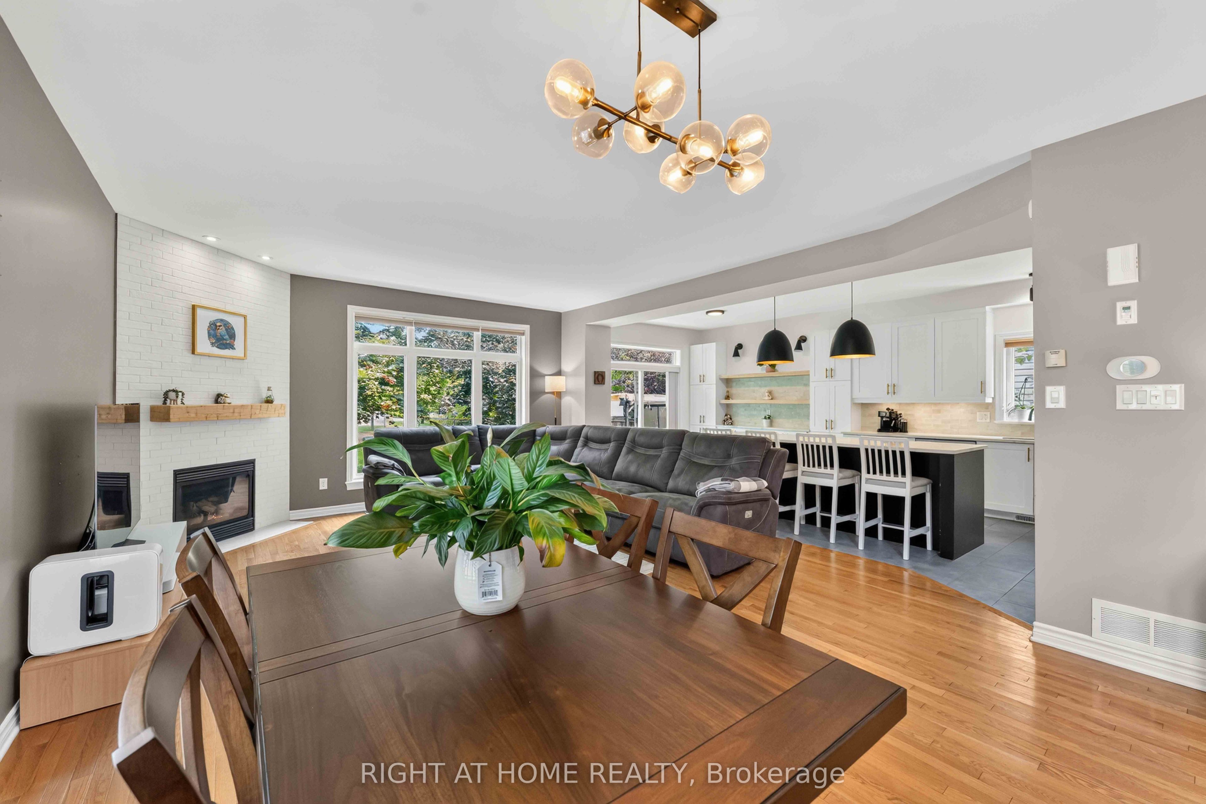 168 Steeple Chase Drive Property Photo 8