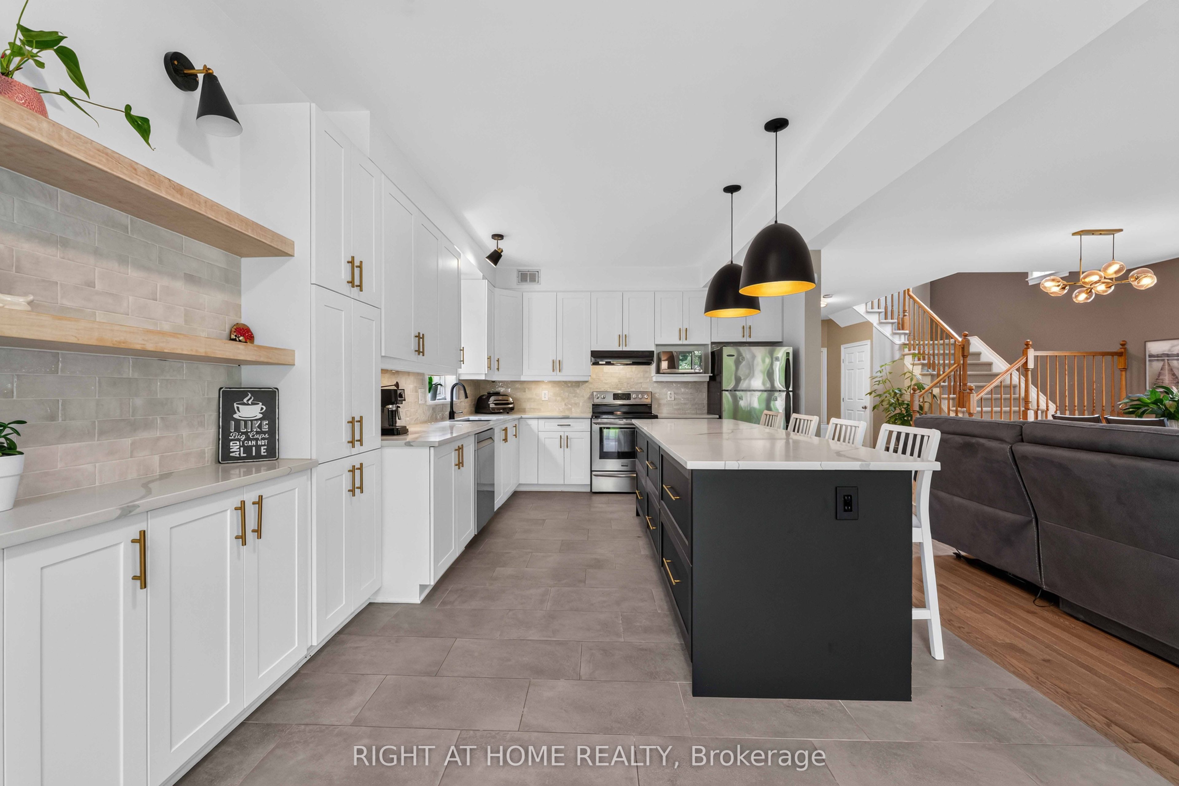 168 Steeple Chase Drive Property Photo 11