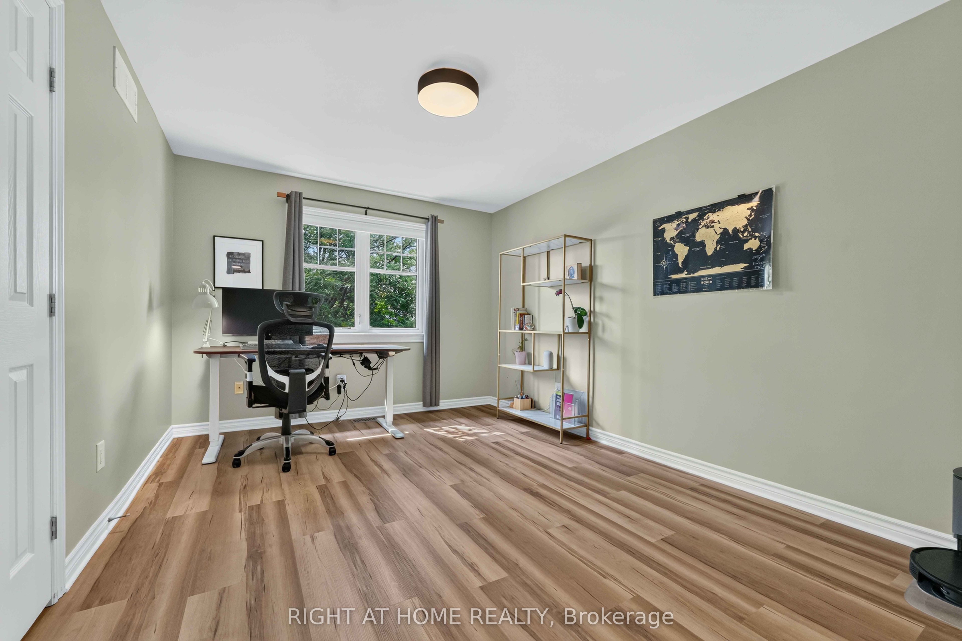 168 Steeple Chase Drive Property Photo 14