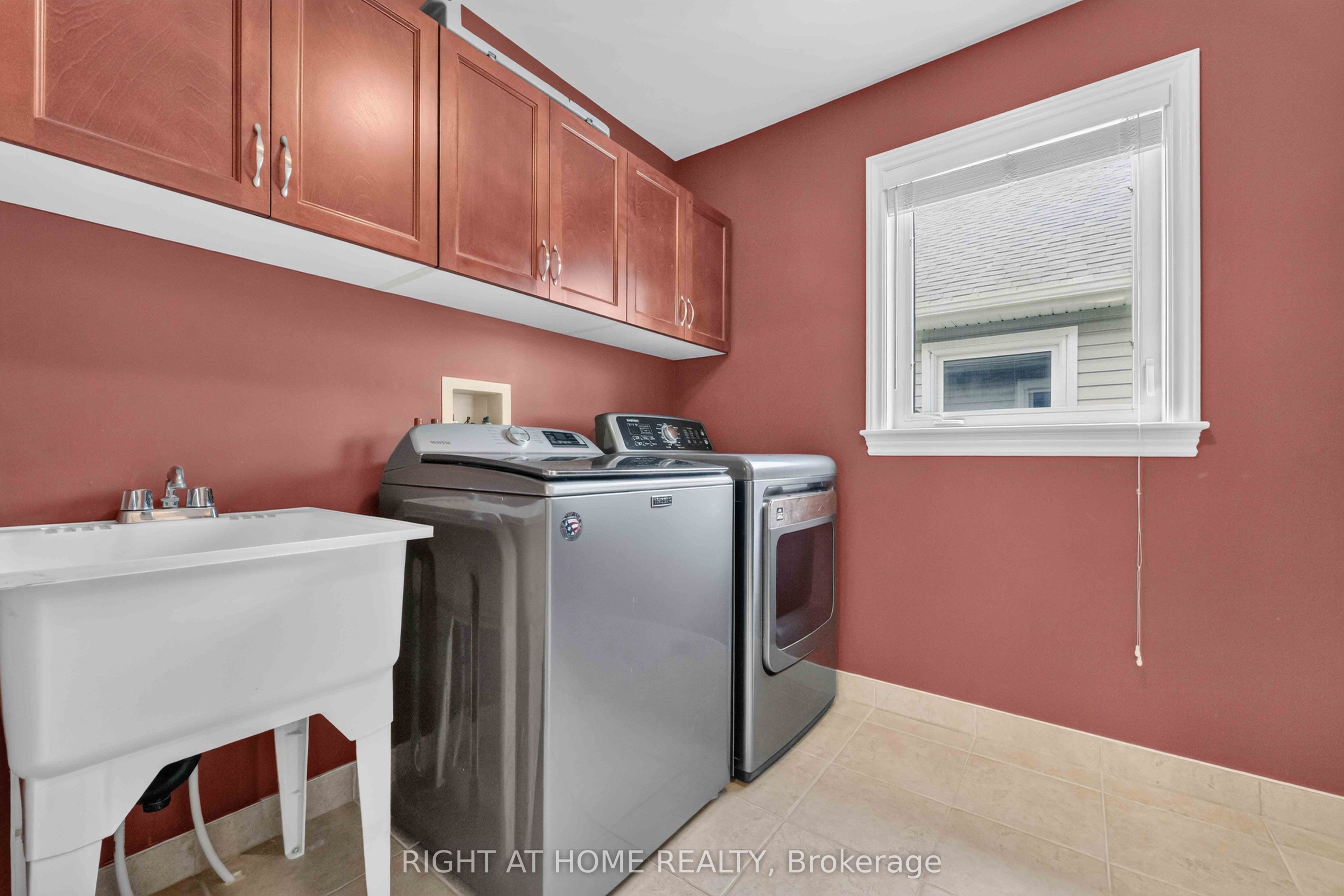 168 Steeple Chase Drive Property Photo 25
