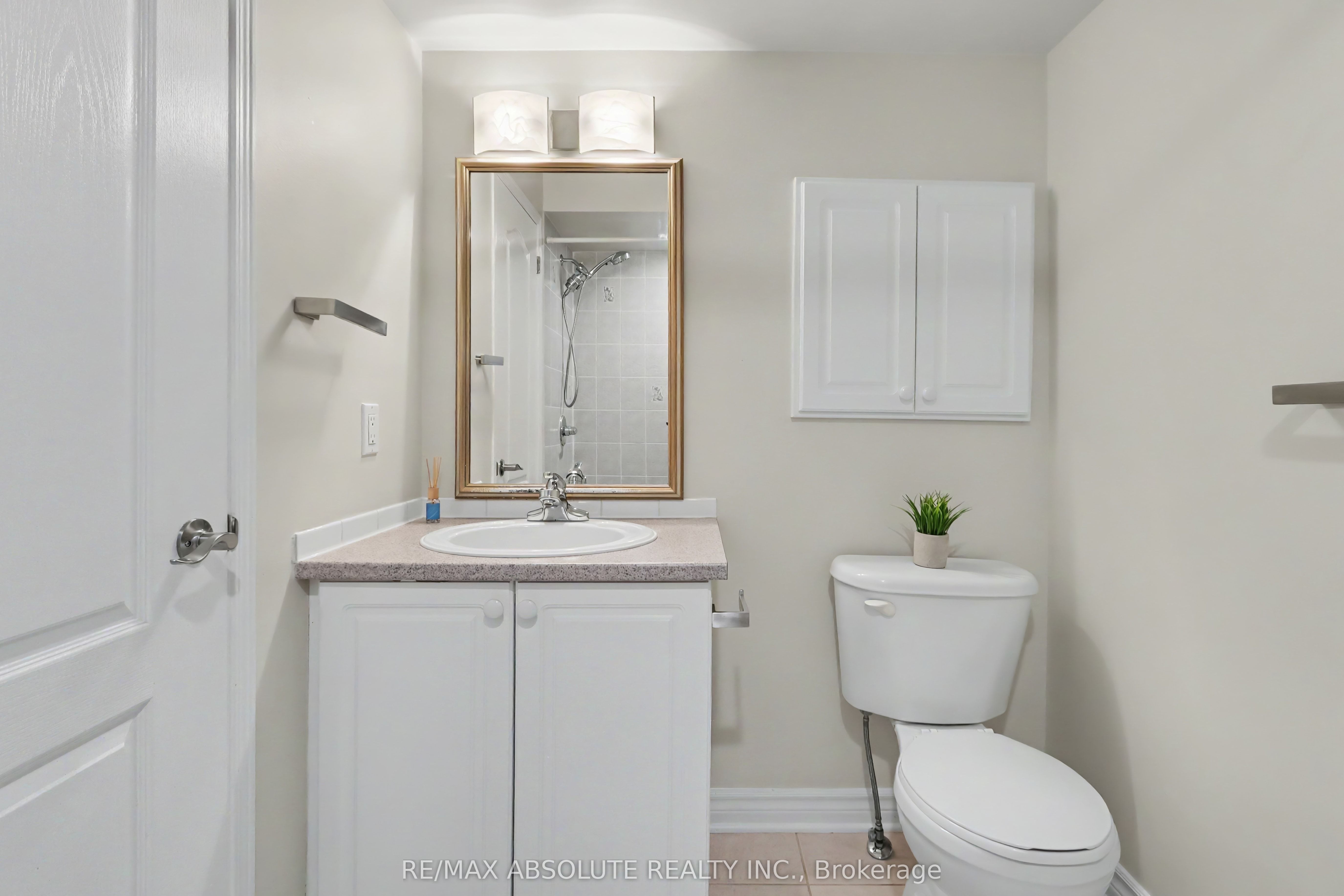 294 Cresthaven Drive Property Photo 14