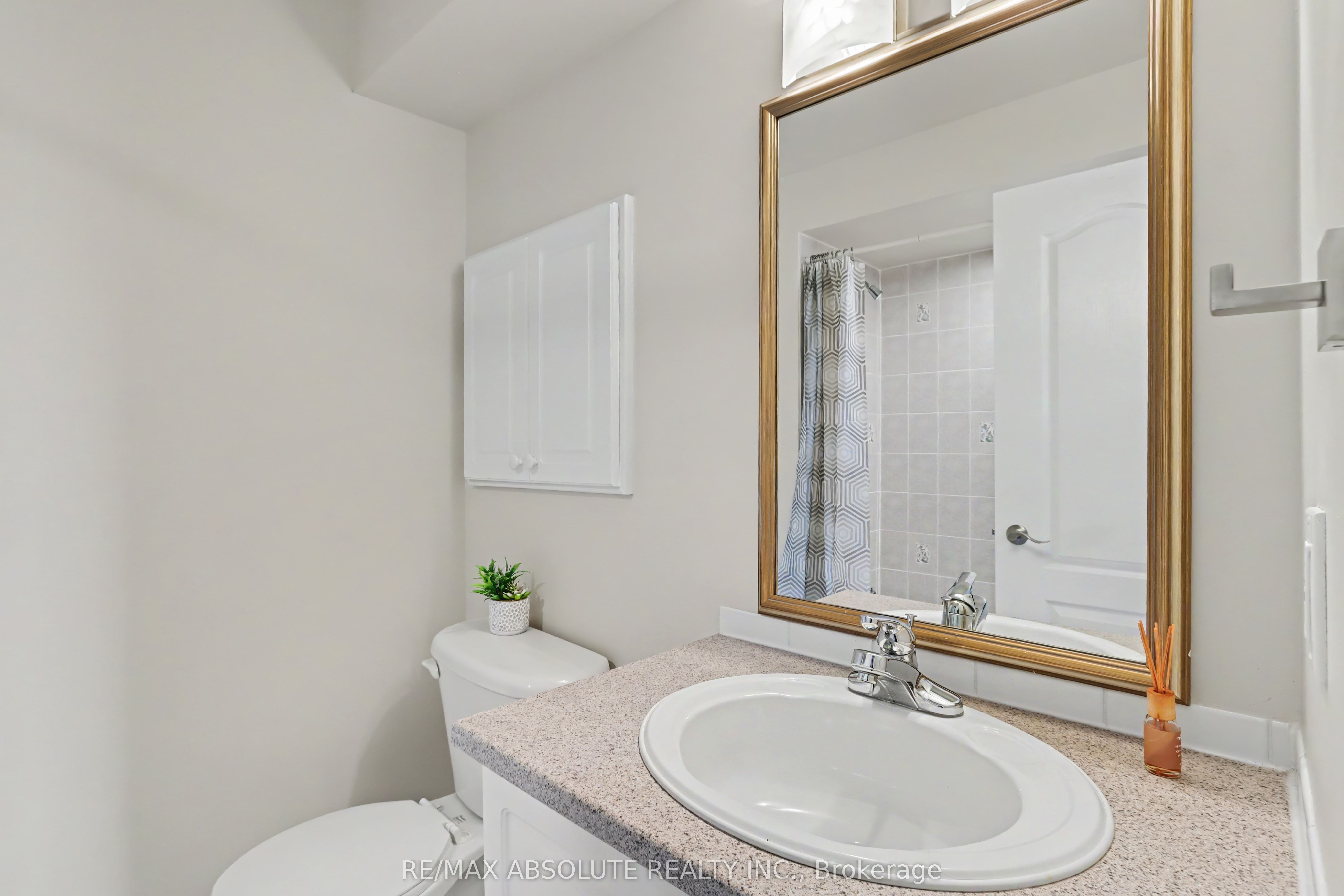 294 Cresthaven Drive Property Photo 15