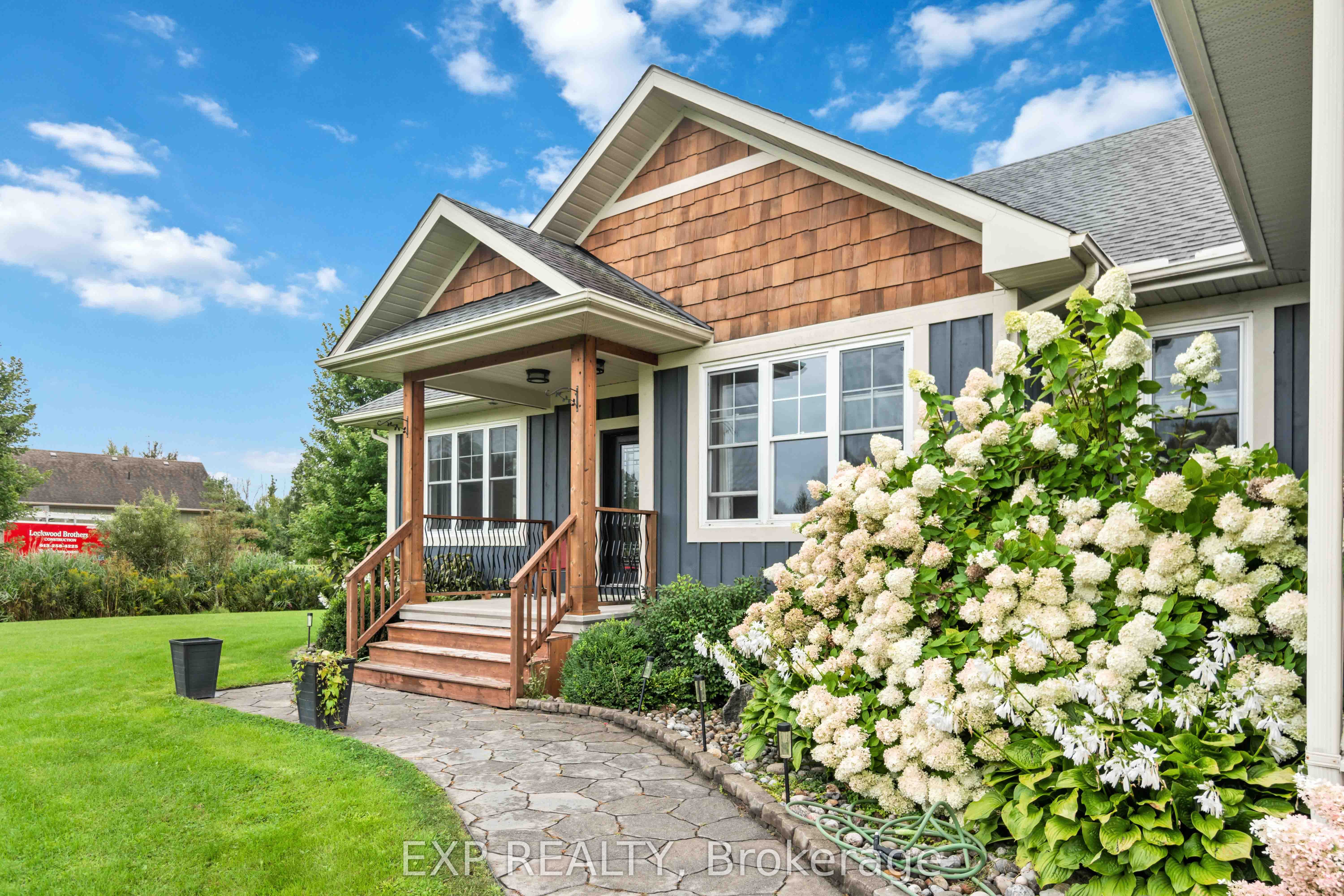49 D'arcys Way Property Photo 2