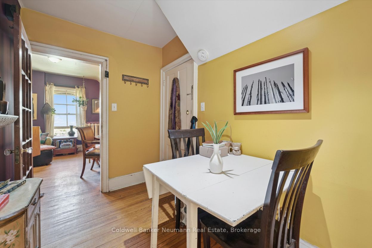 159 Glasgow Street N Property Photo 25