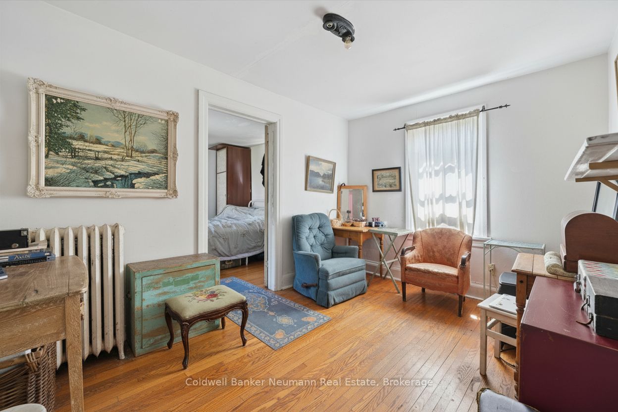 159 Glasgow Street N Property Photo 30