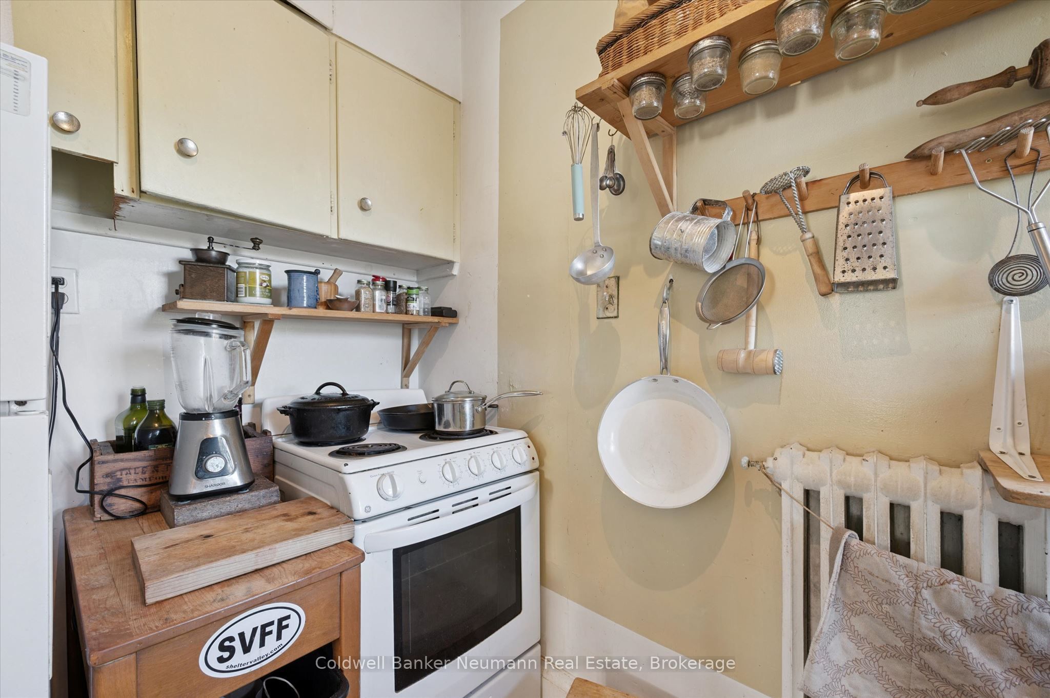 159 Glasgow Street N Property Photo 34