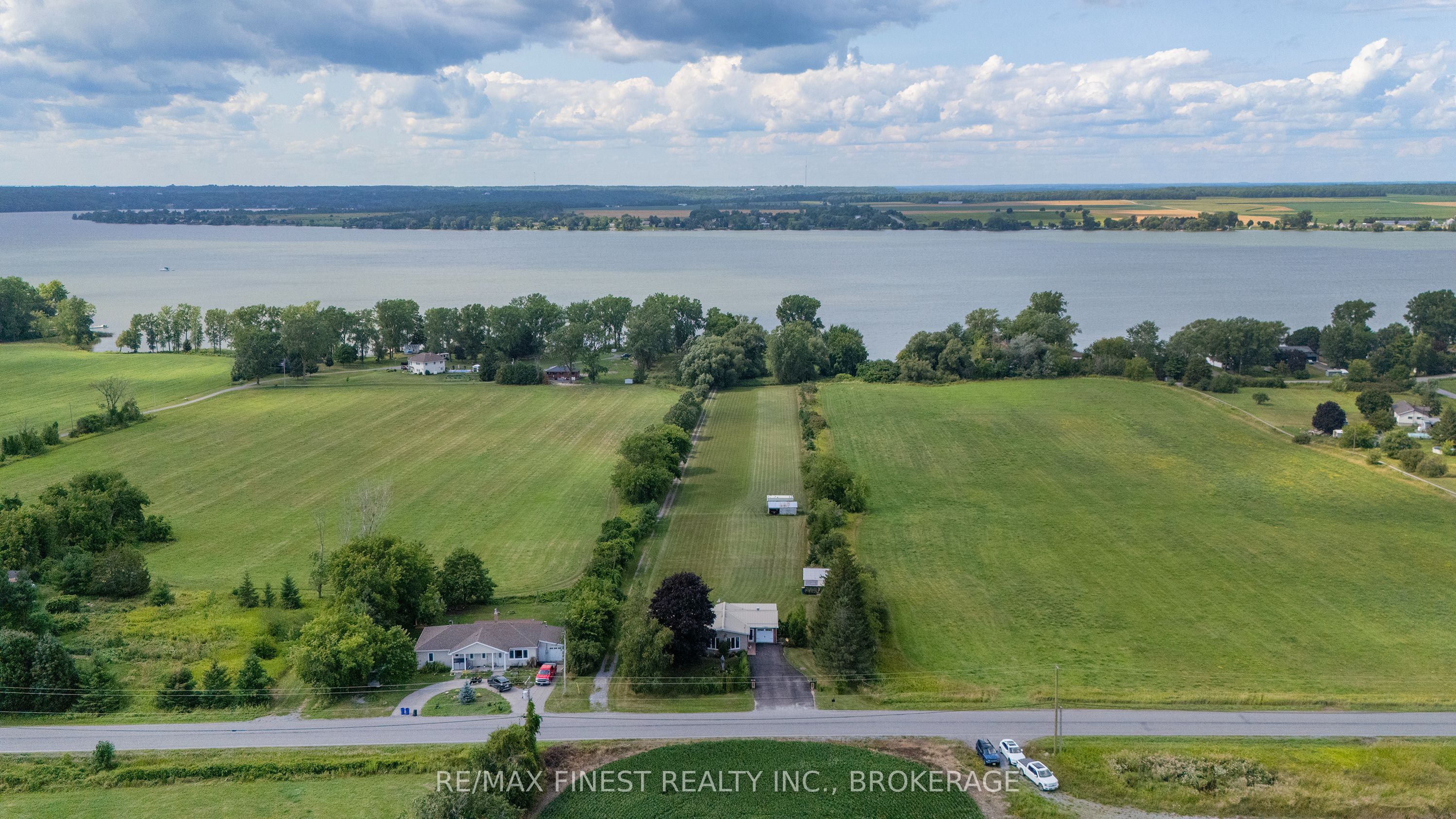 109 3rd Concession Road Property Photo 1