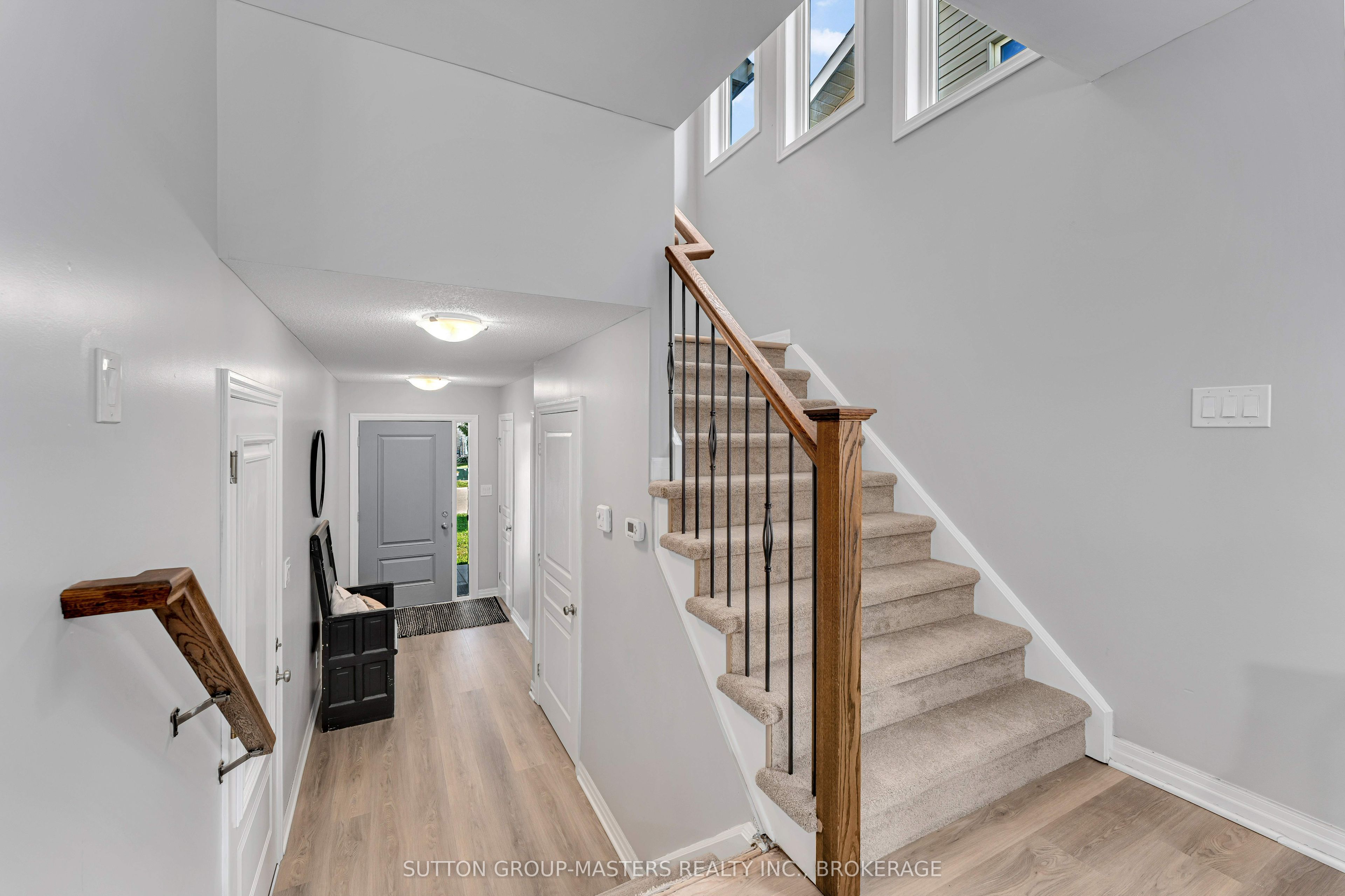 1209 Carfa Crescent Property Photo 7