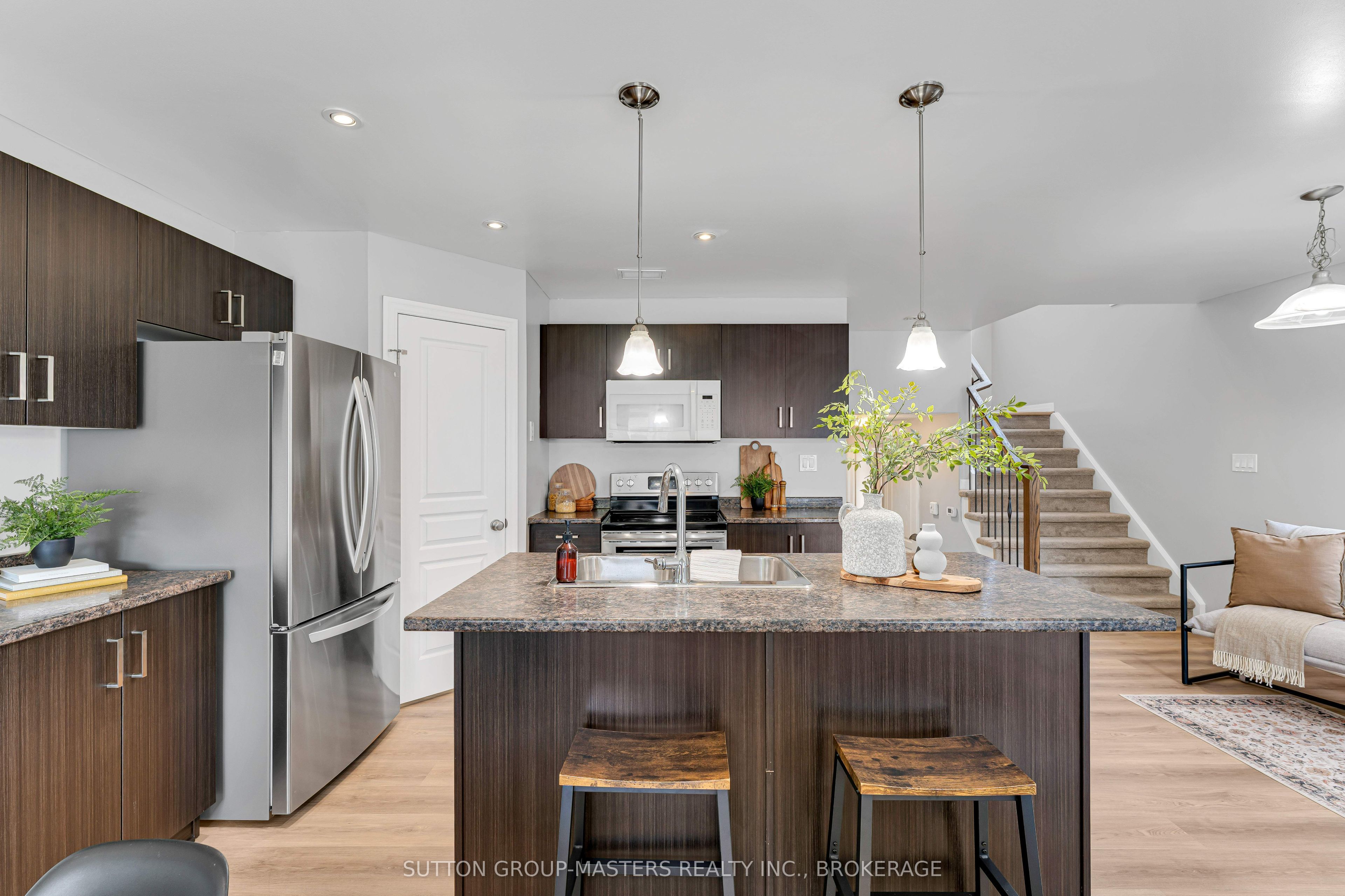 1209 Carfa Crescent Property Photo 12