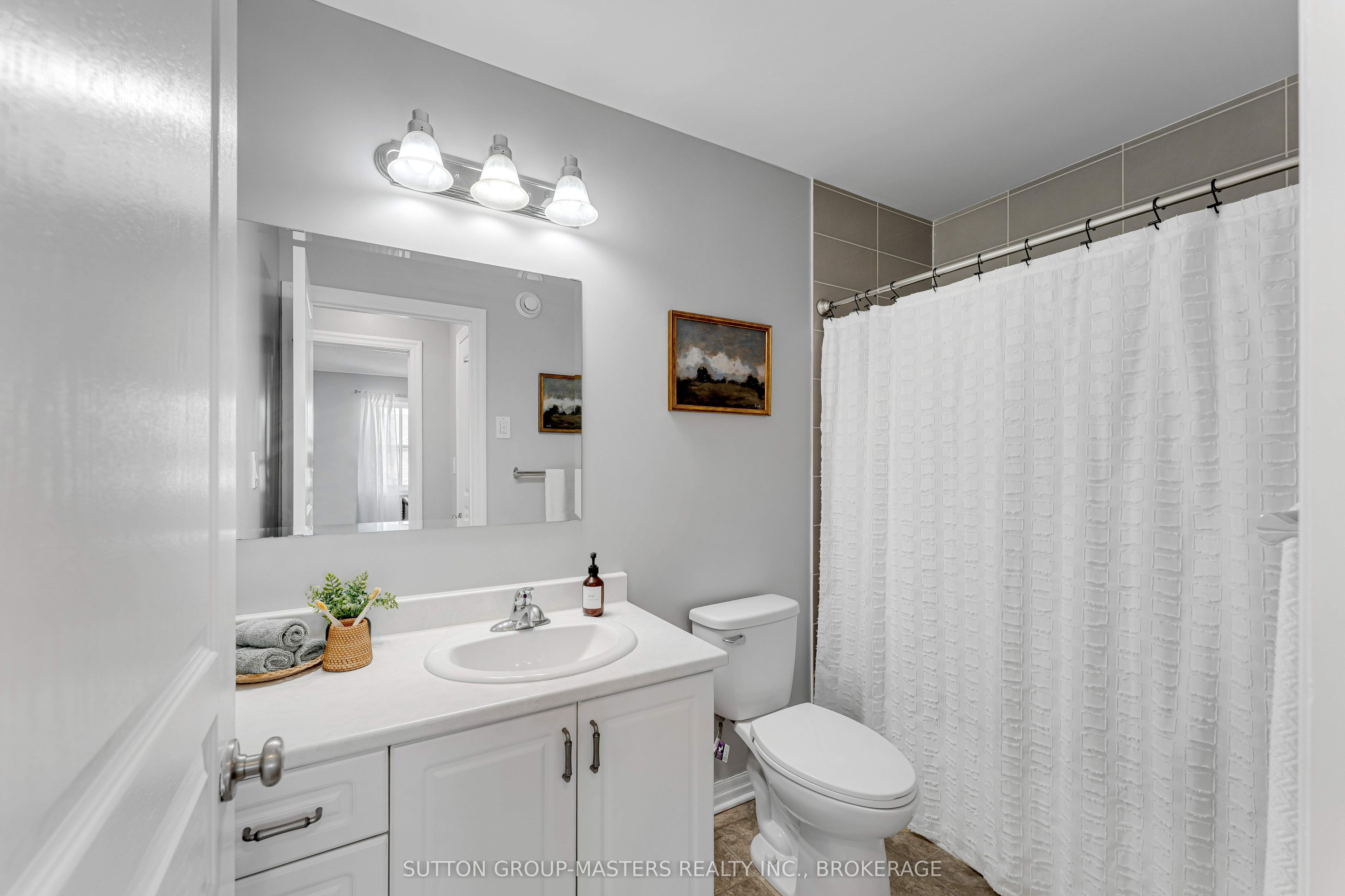 1209 Carfa Crescent Property Photo 22