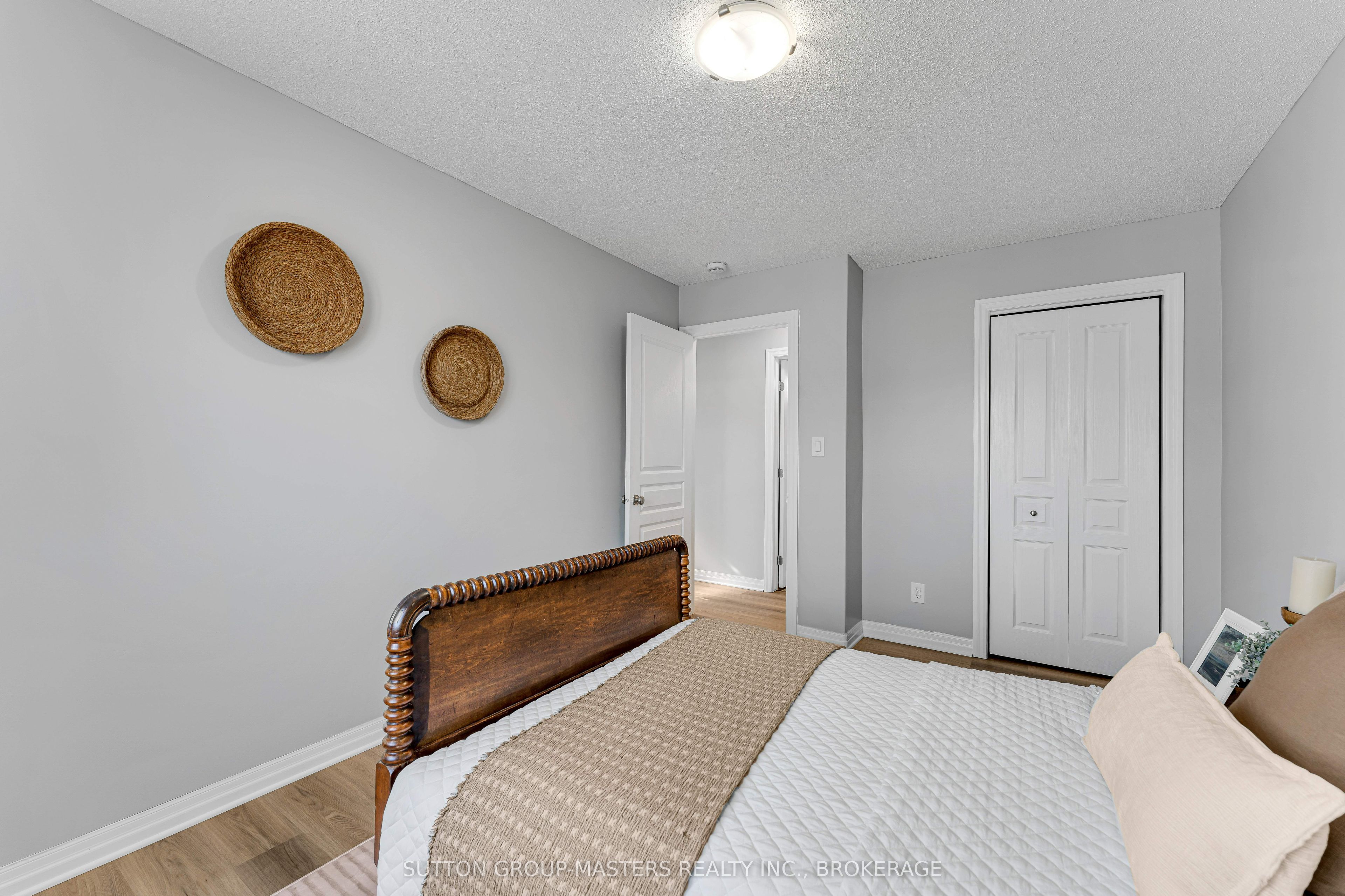 1209 Carfa Crescent Property Photo 24