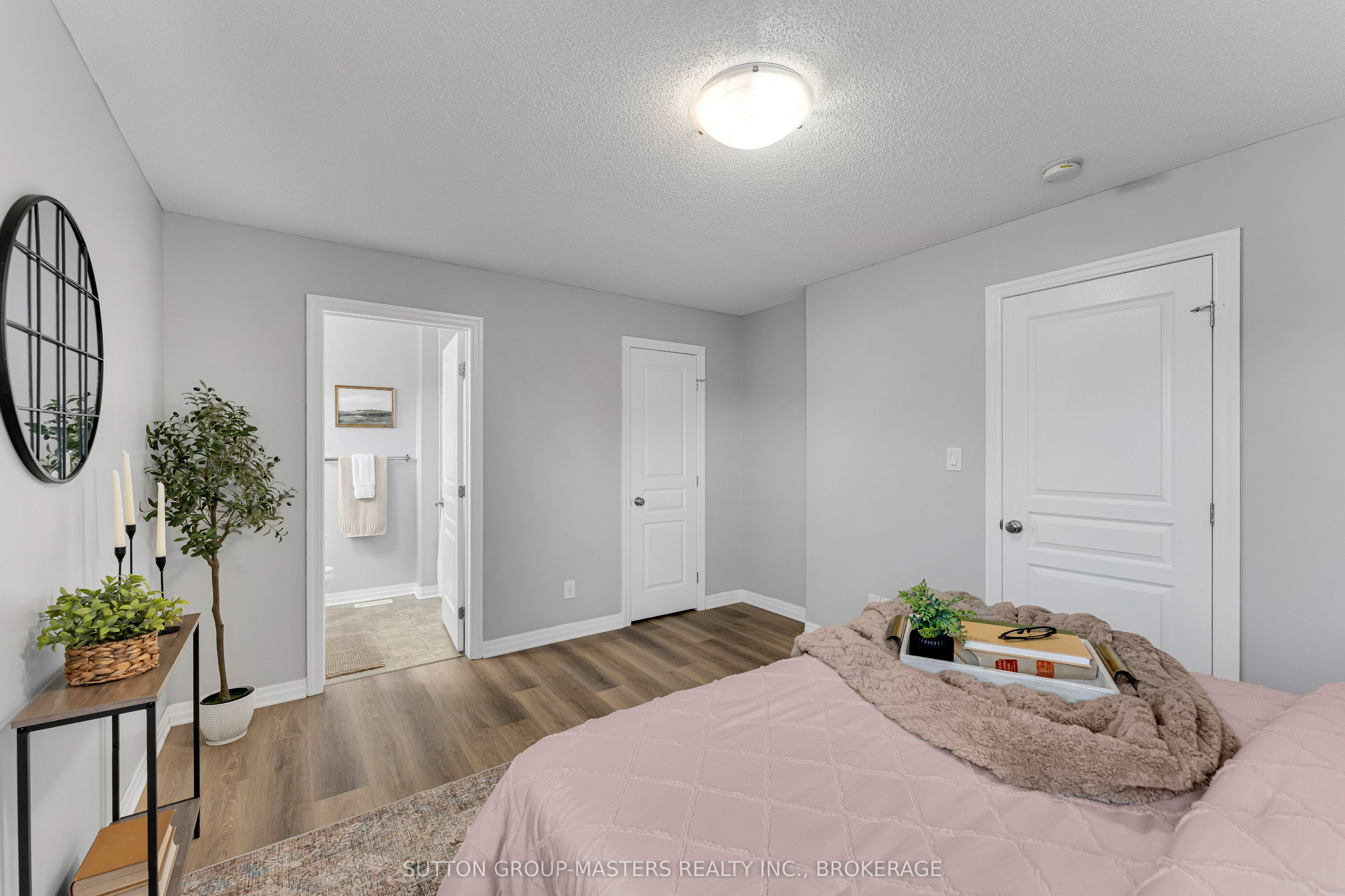 1209 Carfa Crescent Property Photo 28