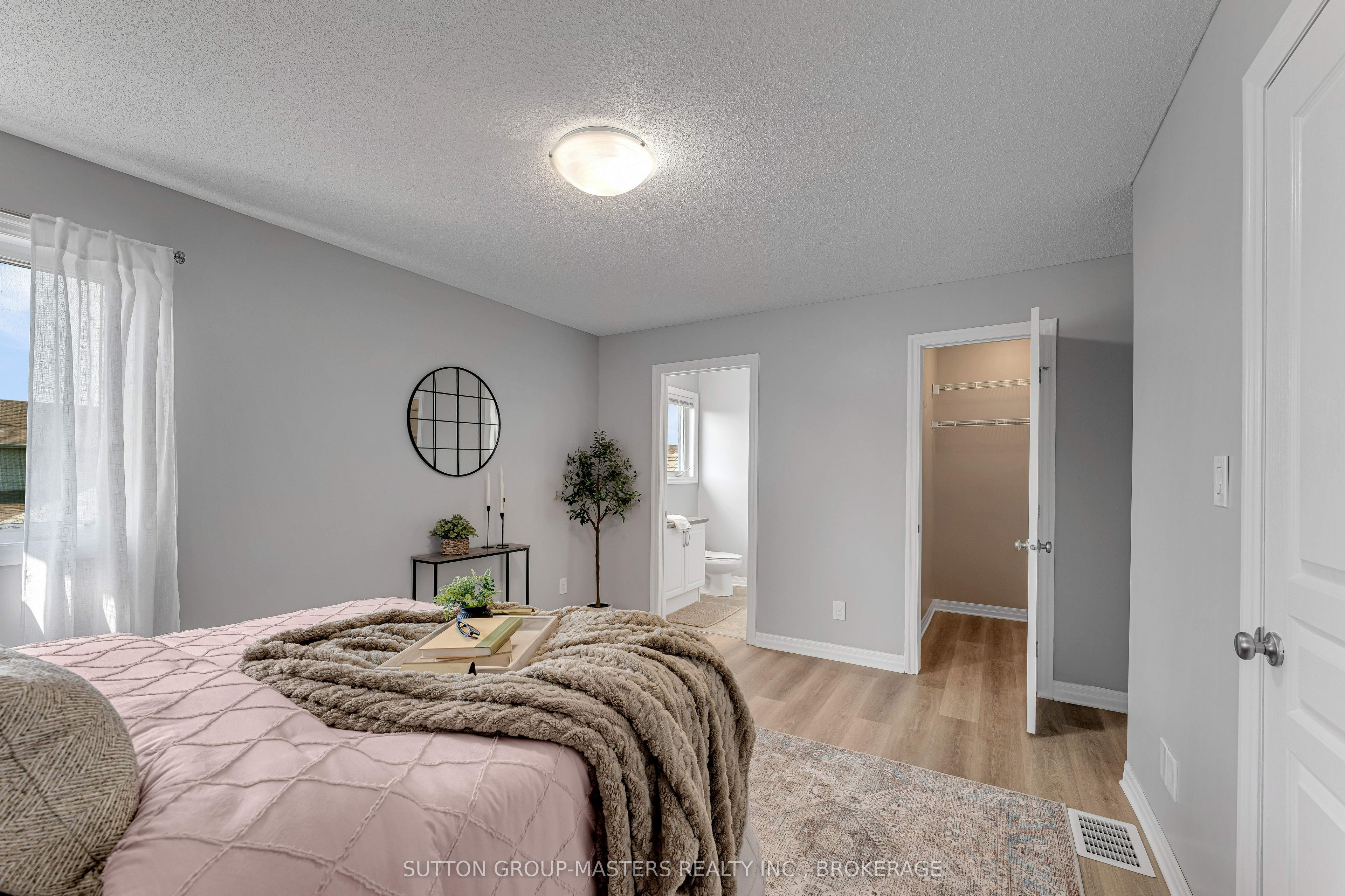 1209 Carfa Crescent Property Photo 30