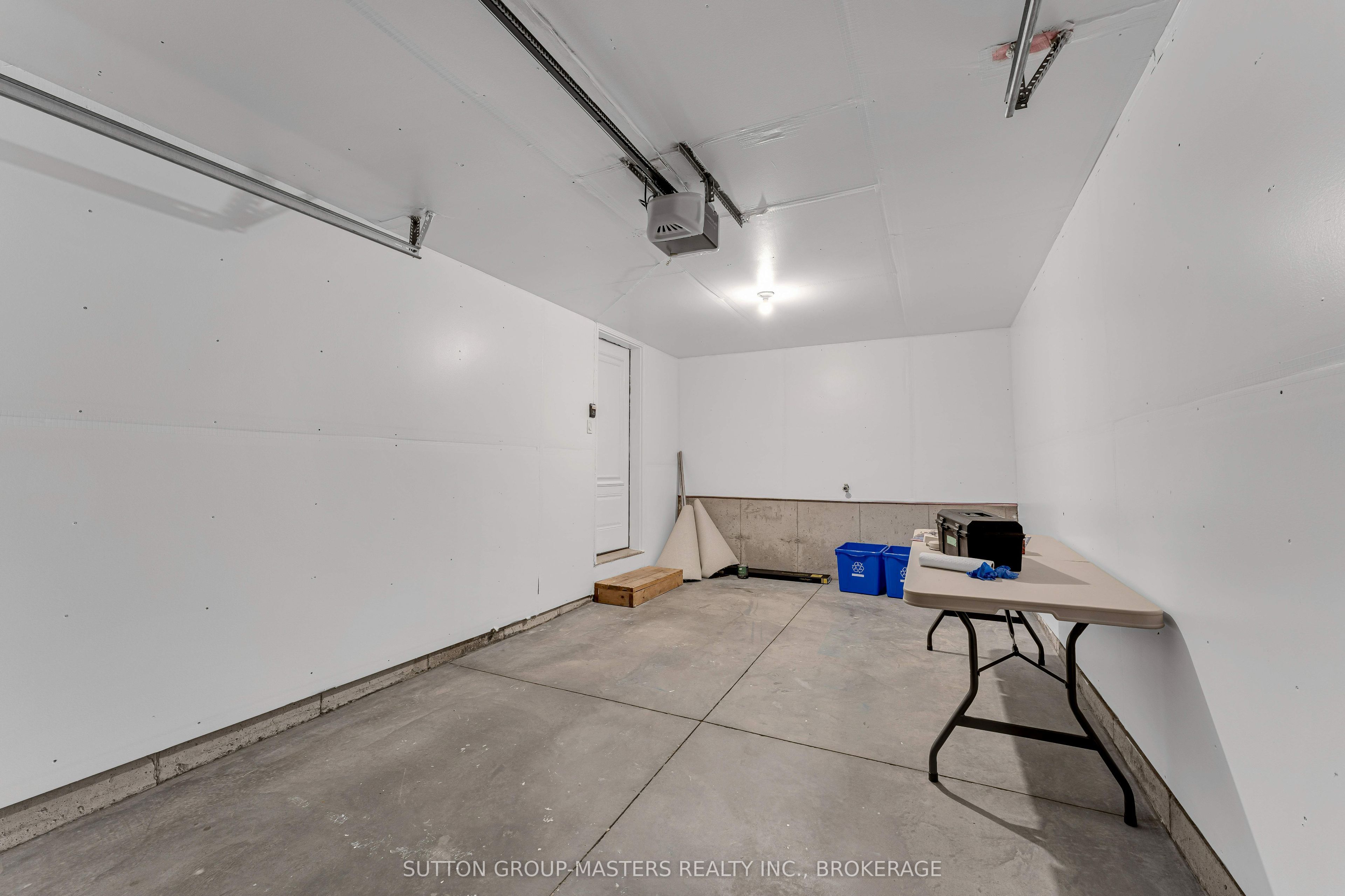 1209 Carfa Crescent Property Photo 42