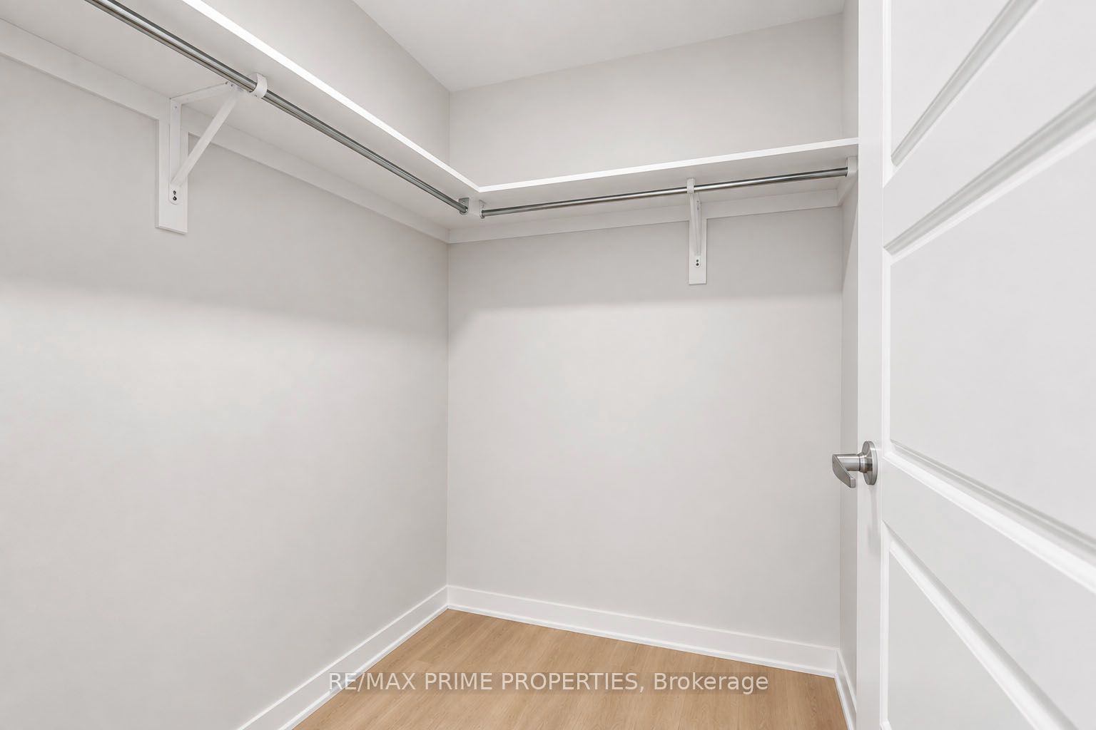 745 Haflinger Row Property Photo 26