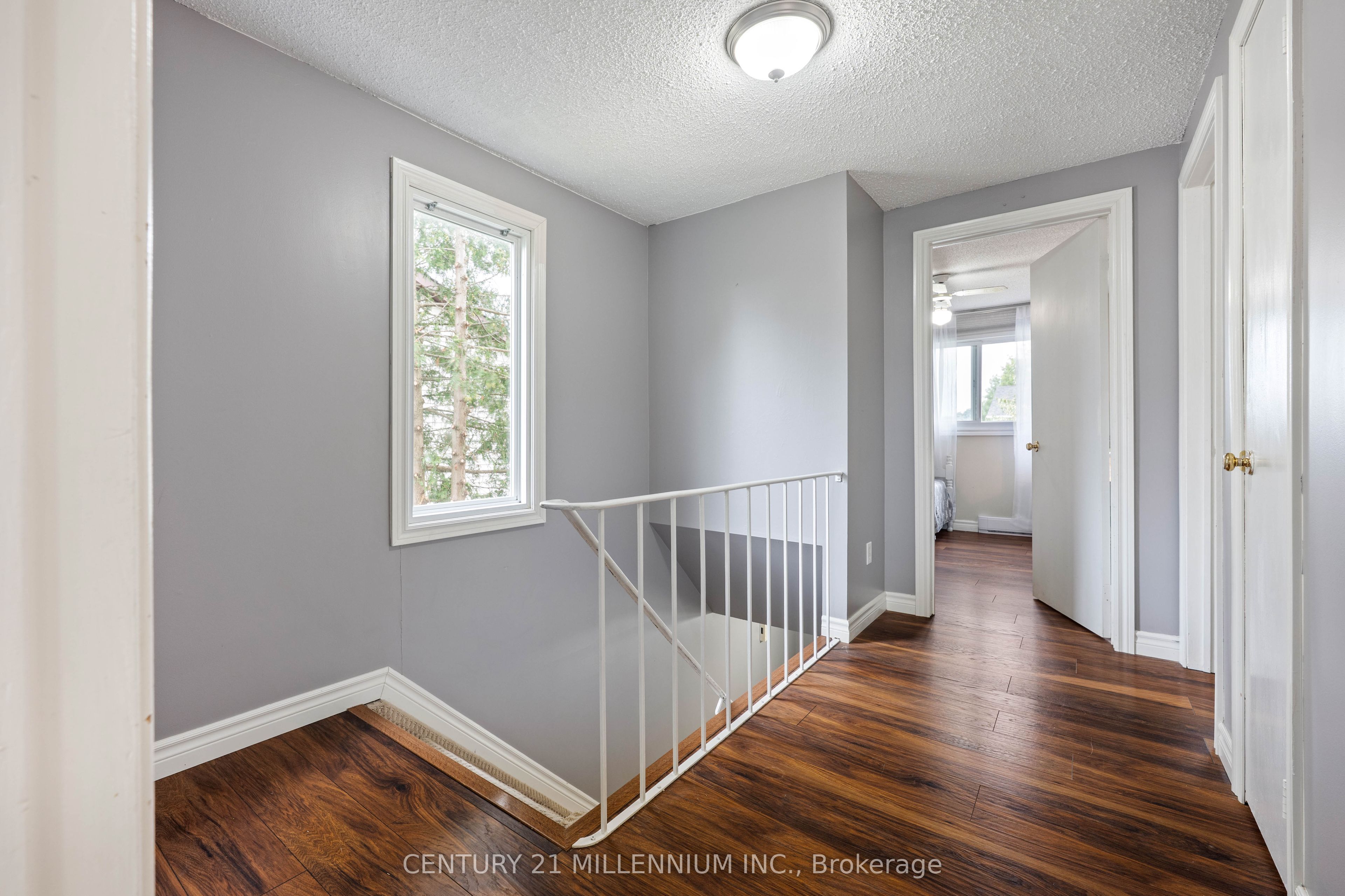 513 Pineview Gardens Property Photo 15