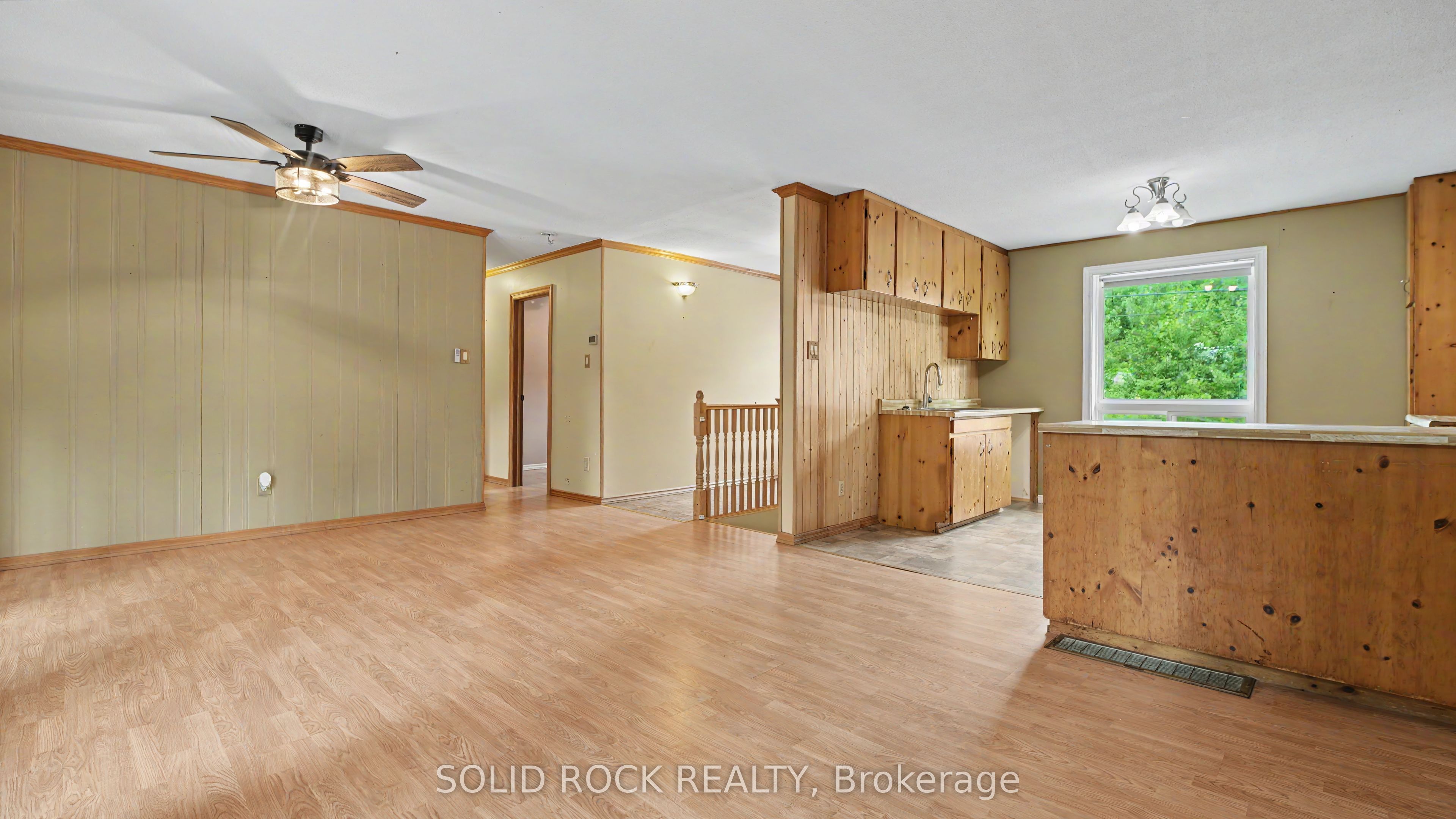 1372 Village Road Property Photo 8