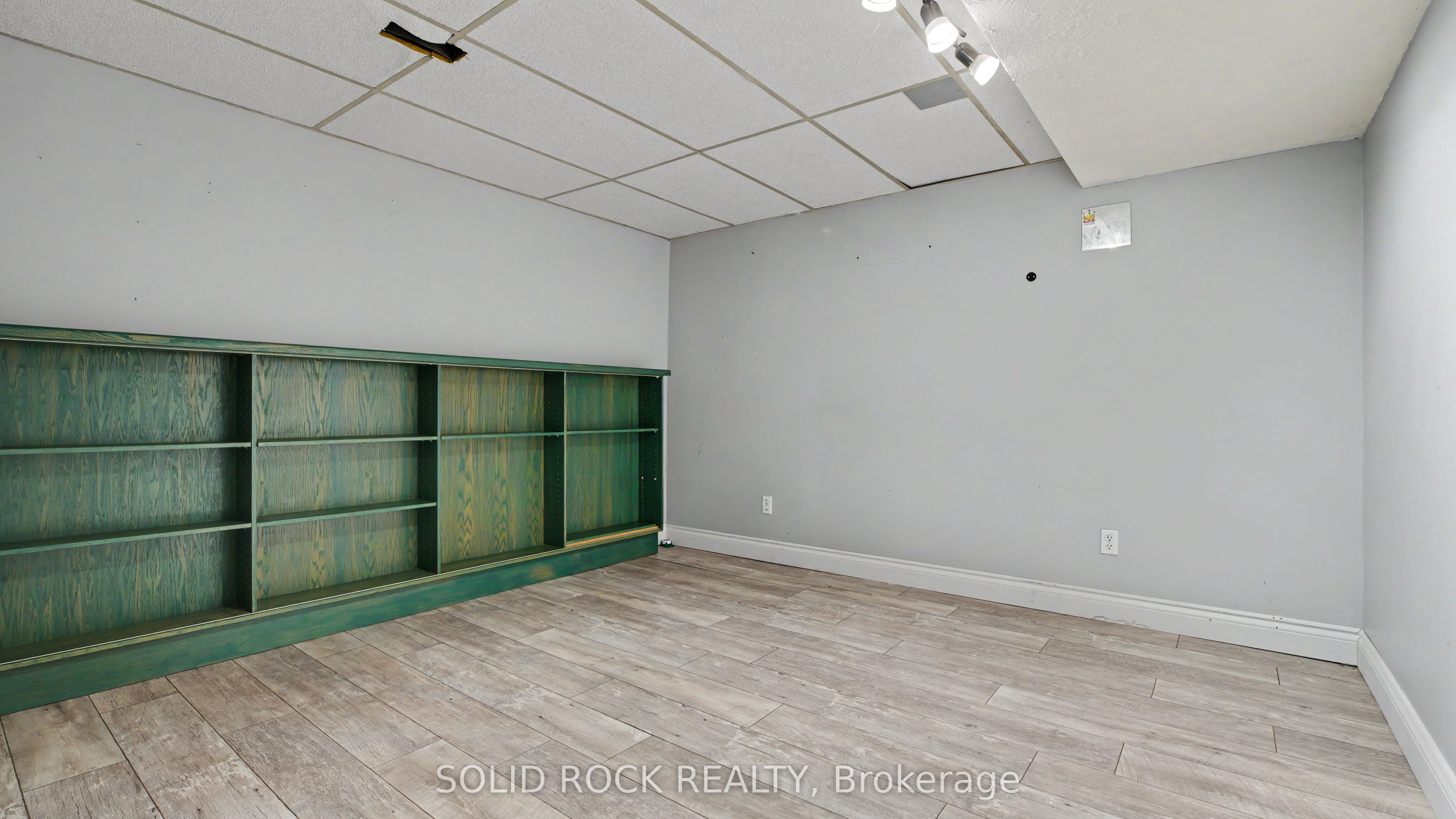 1372 Village Road Property Photo 27