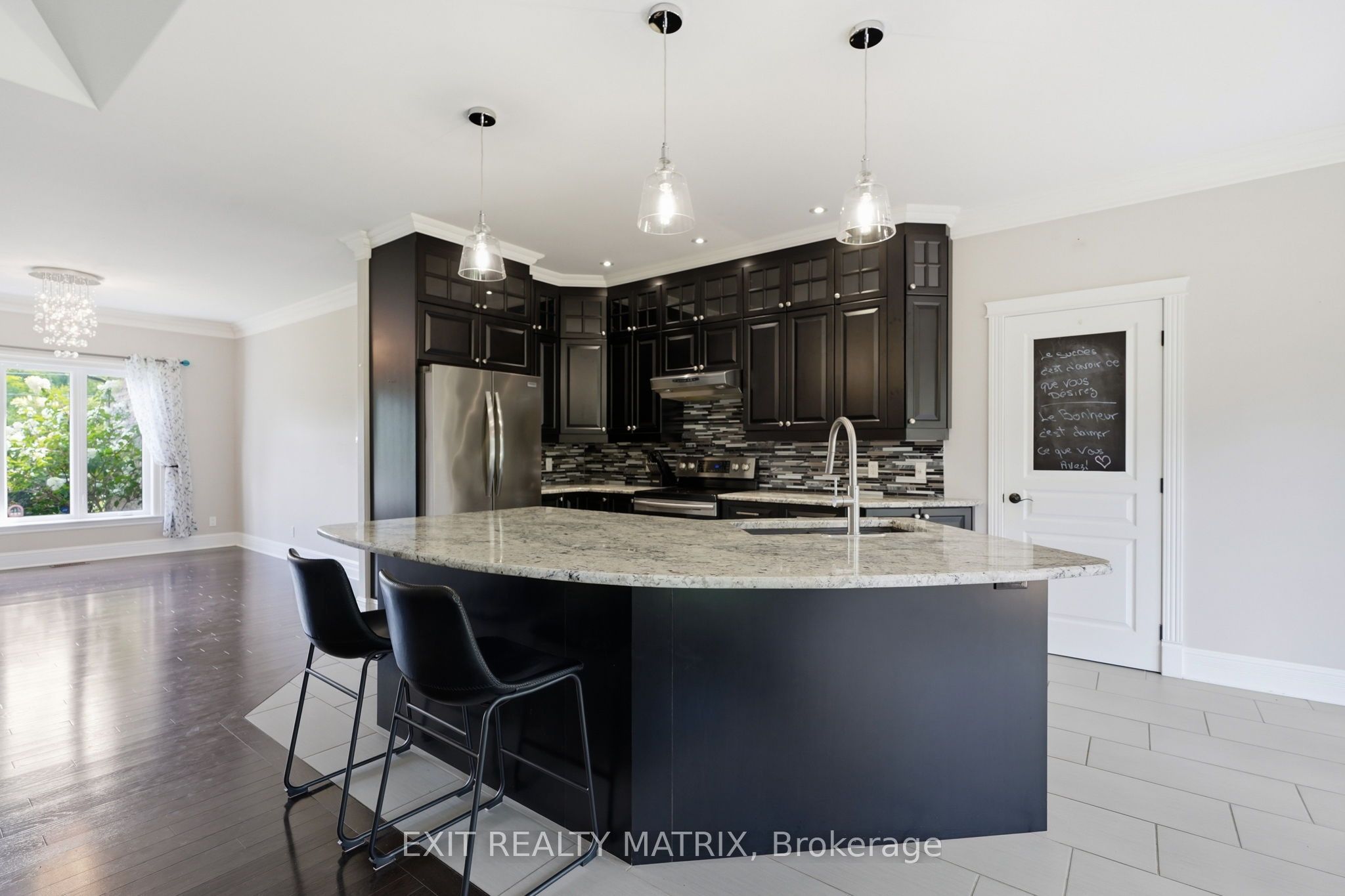 501 Du Parc Road Property Photo 16