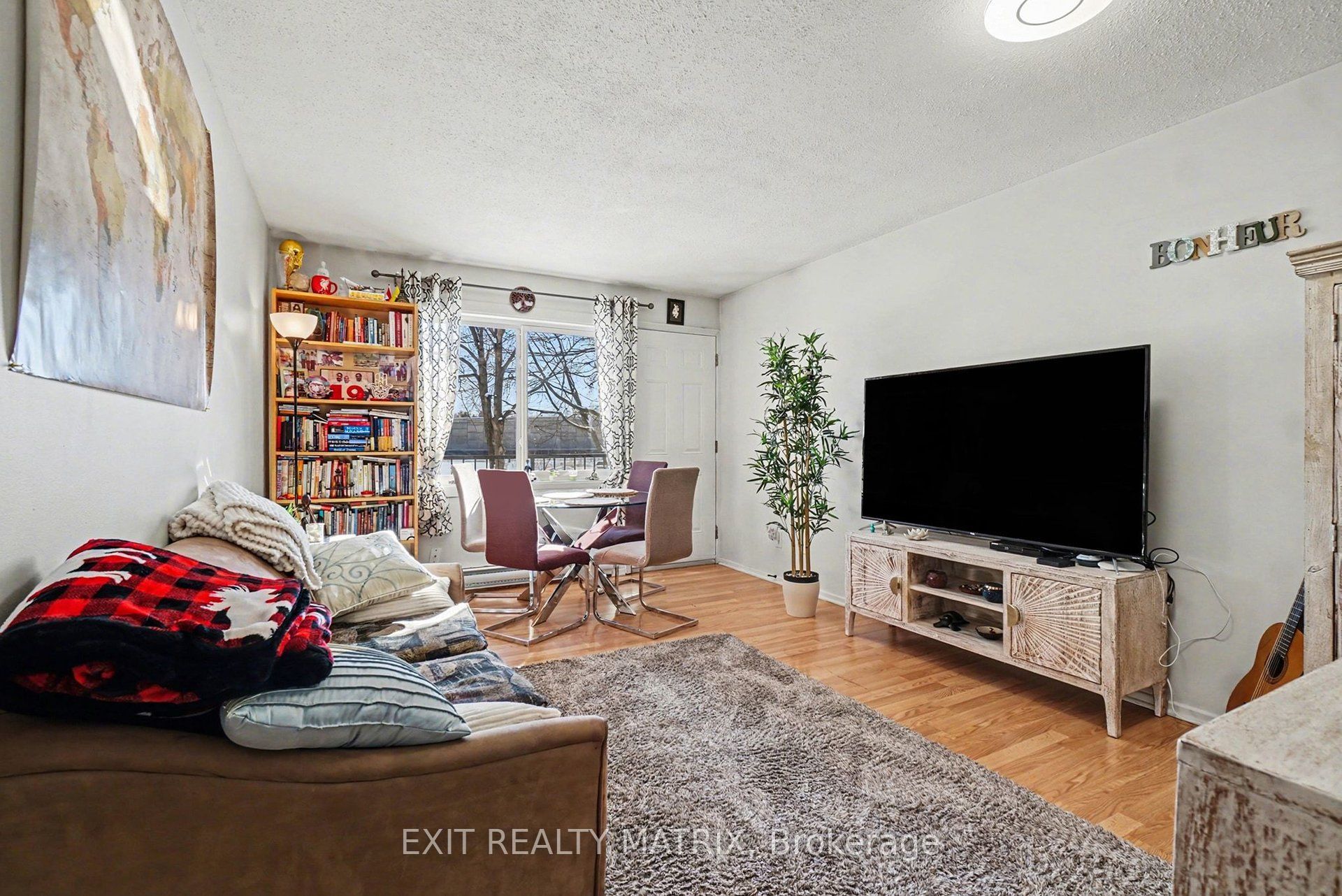 2044 Arrowsmith Drive 203 C Property Photo 10