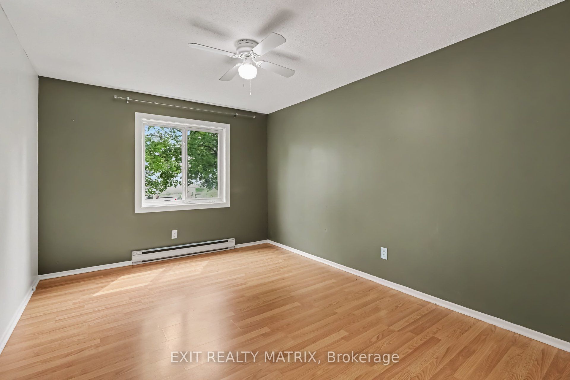 2044 Arrowsmith Drive 203 C Property Photo 16