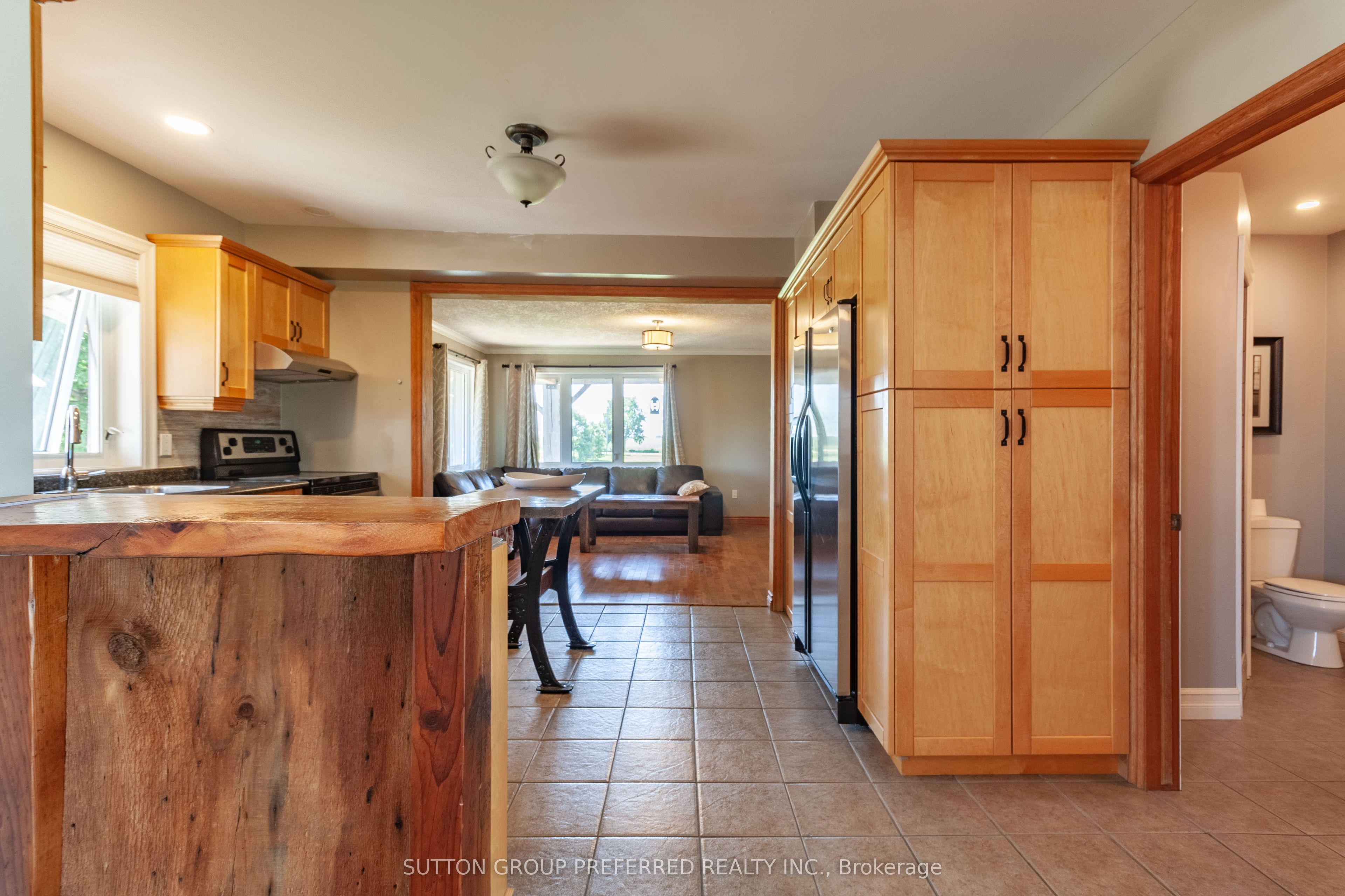 47094 Lyons Line Property Photo 11