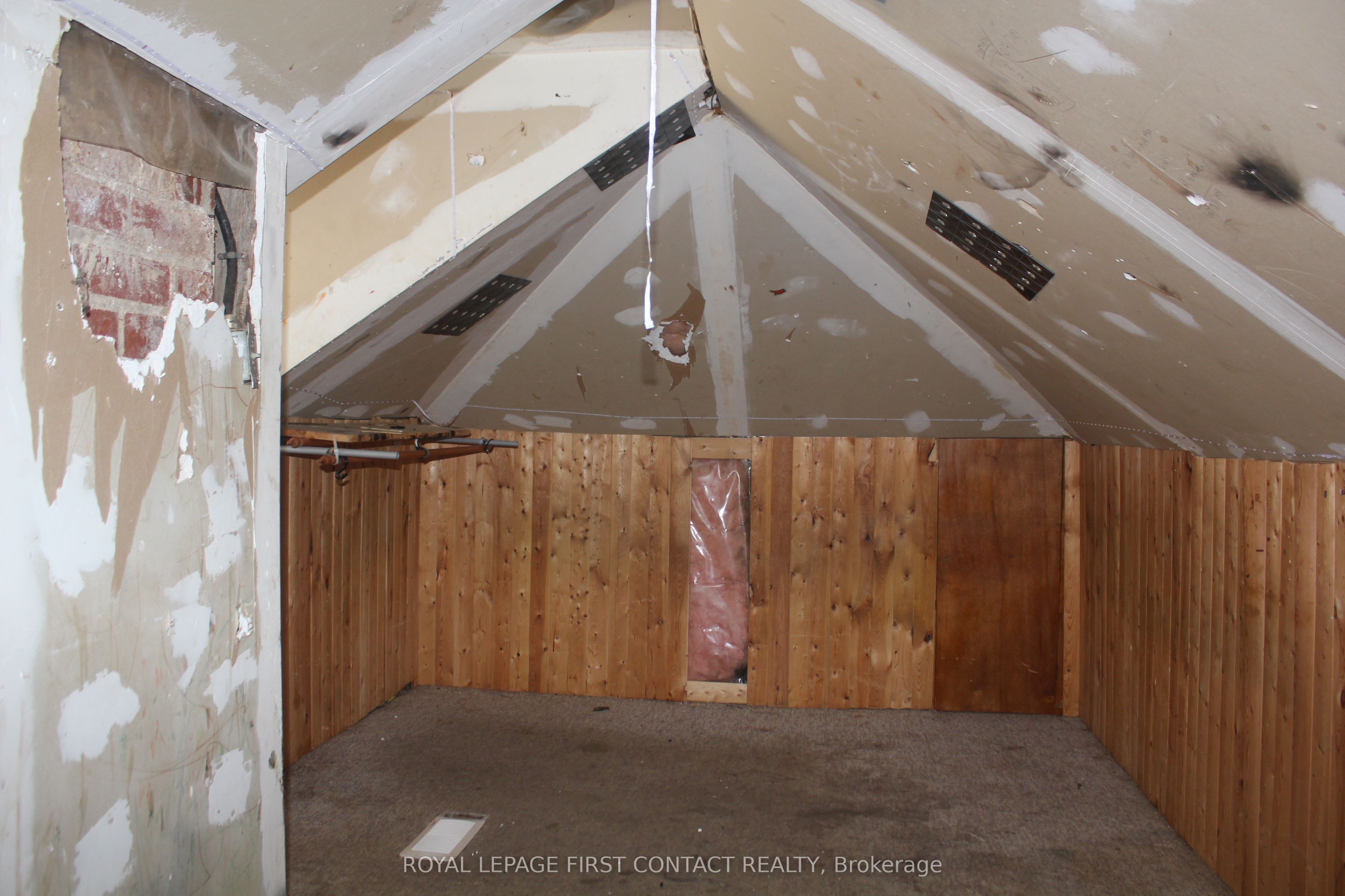 47 Riverside Drive Property Photo 13