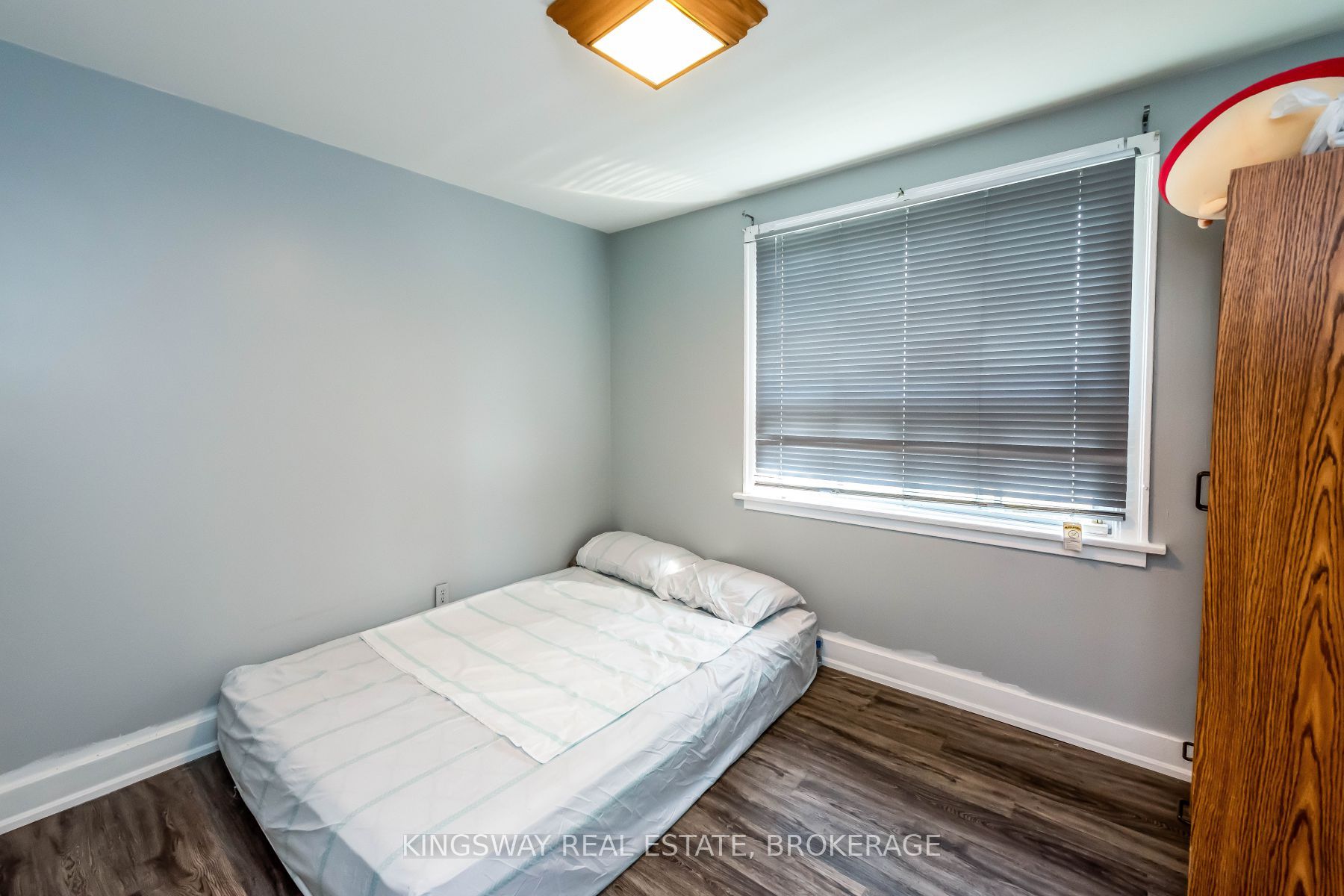 556 Barton Street E Property Photo 17