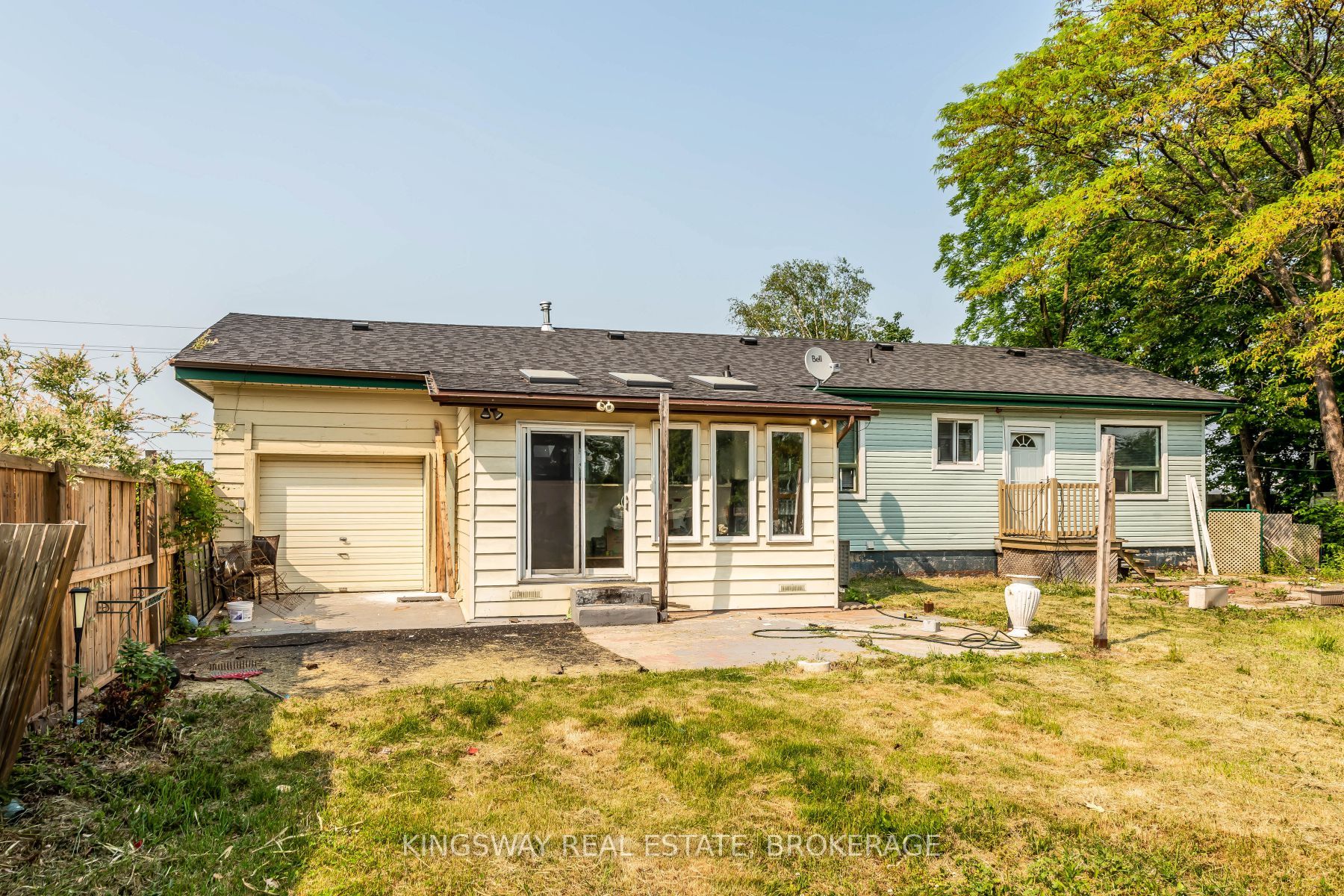 556 Barton Street E Property Photo 31