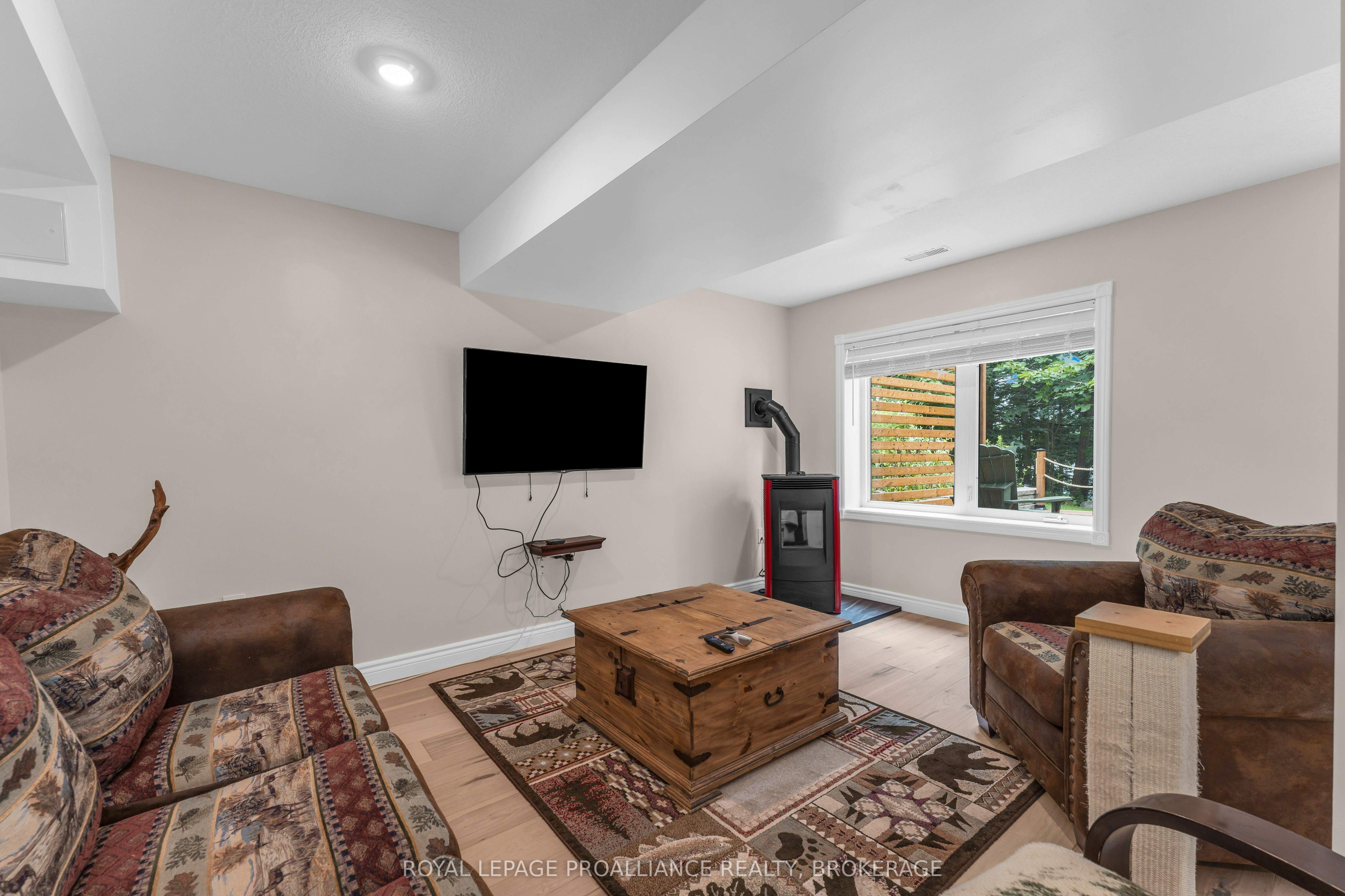 1082 Spring Mill Lane Property Photo 27