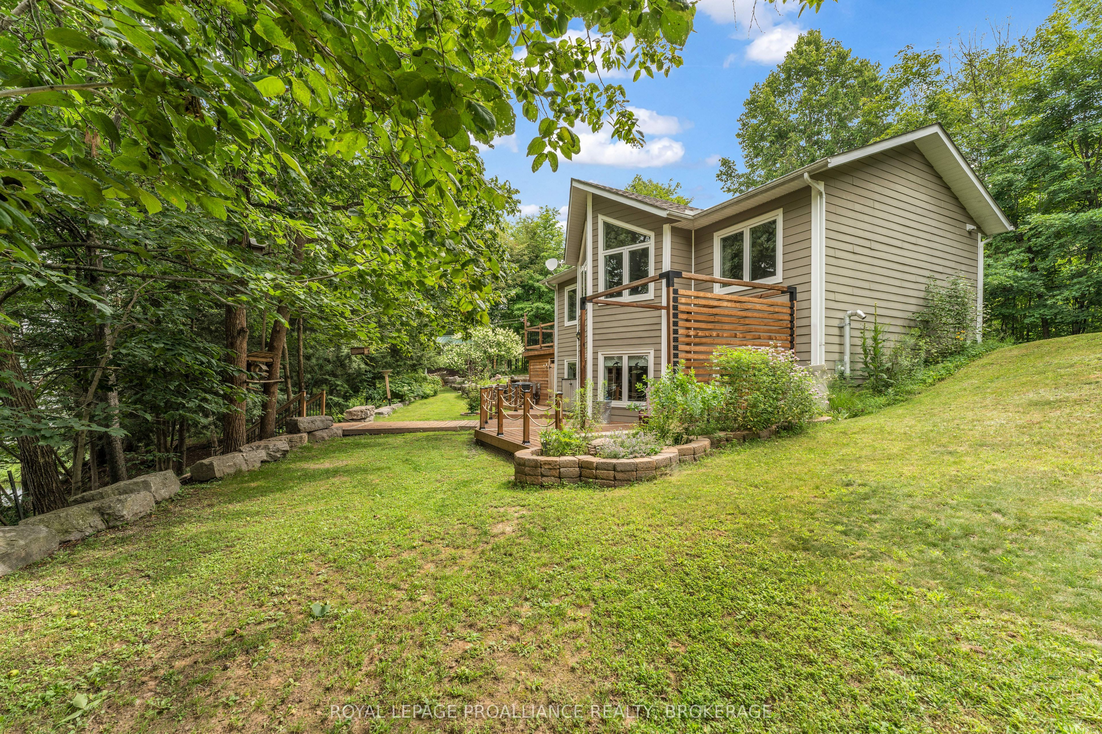 1082 Spring Mill Lane Property Photo 35